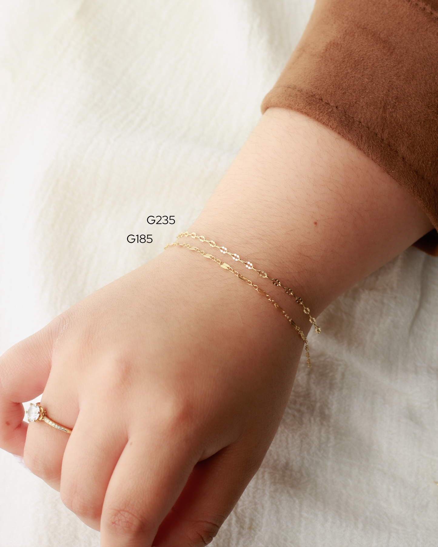 2mm Alternate Dapped Paperclip Chain, S235, G235