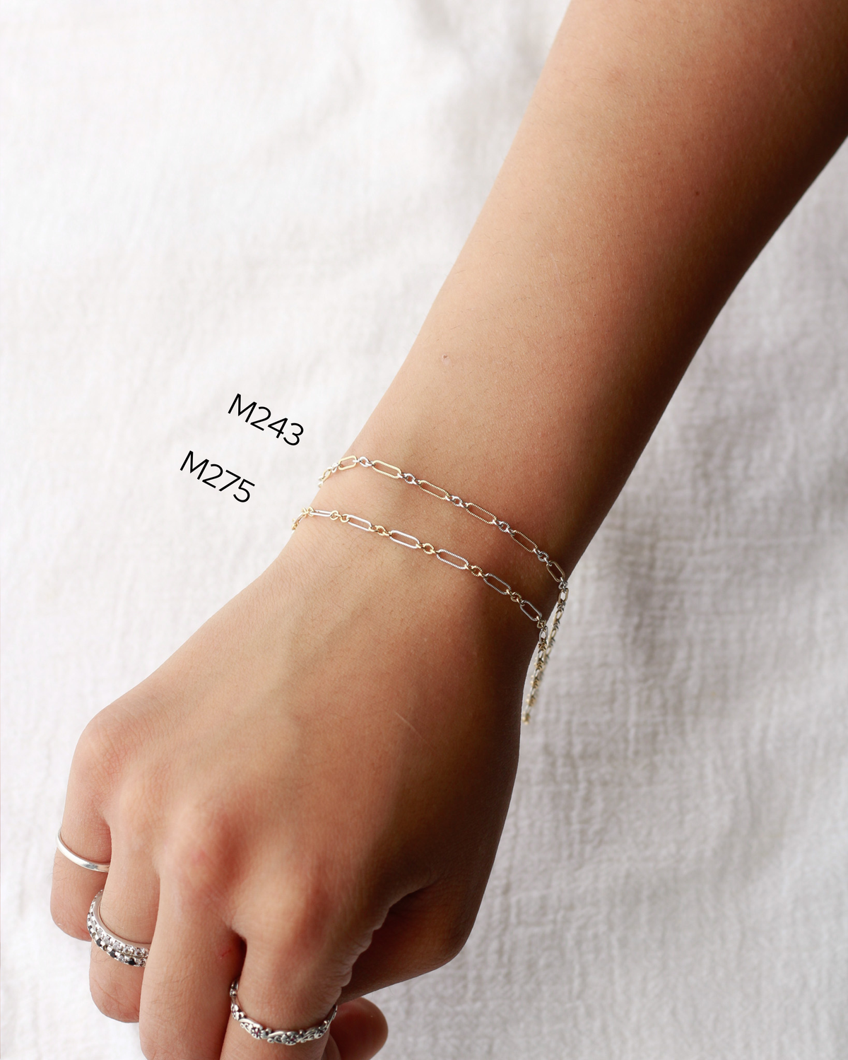 2.3mm Patterned Long and Short 1+3 Mixed Metal Chain, M275