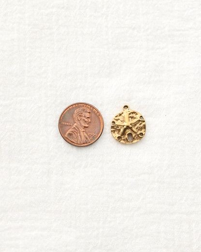 17mm Sand Dollar PVD Charm, CH477
