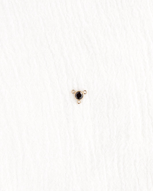 4mm Black CZ Y Connector, CN492