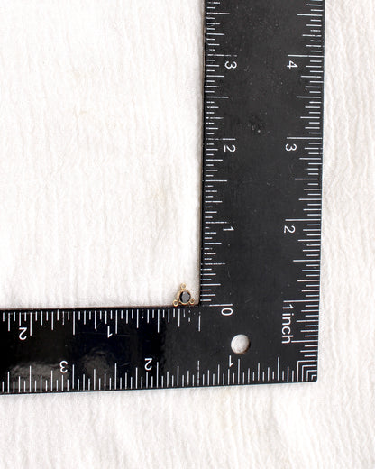 4mm Black CZ Y Connector, CN492
