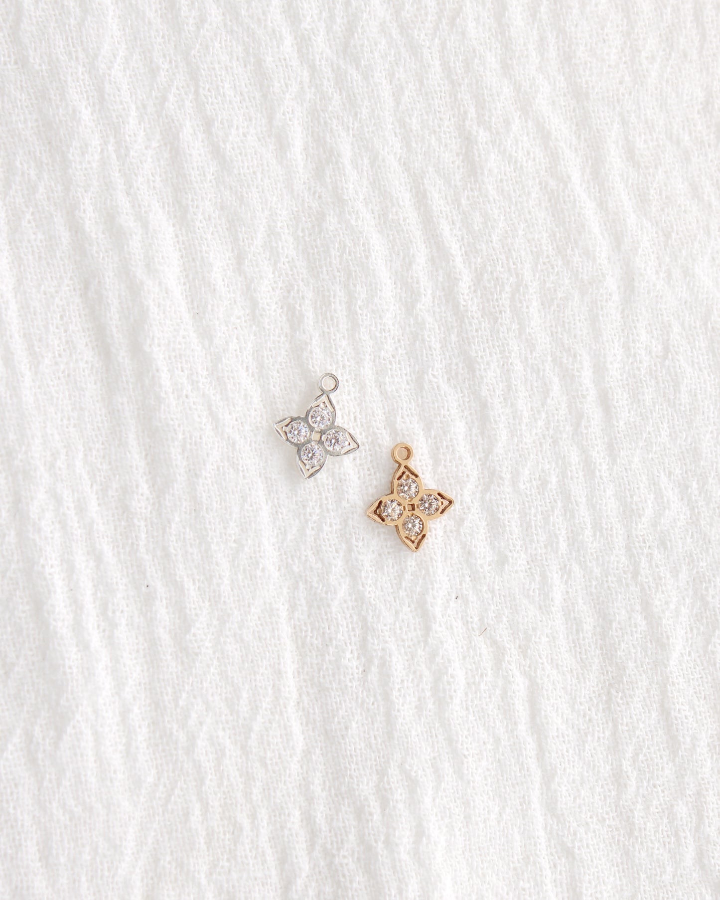 9mm 4 Leaf Clover Charm w/ CZ, CH360