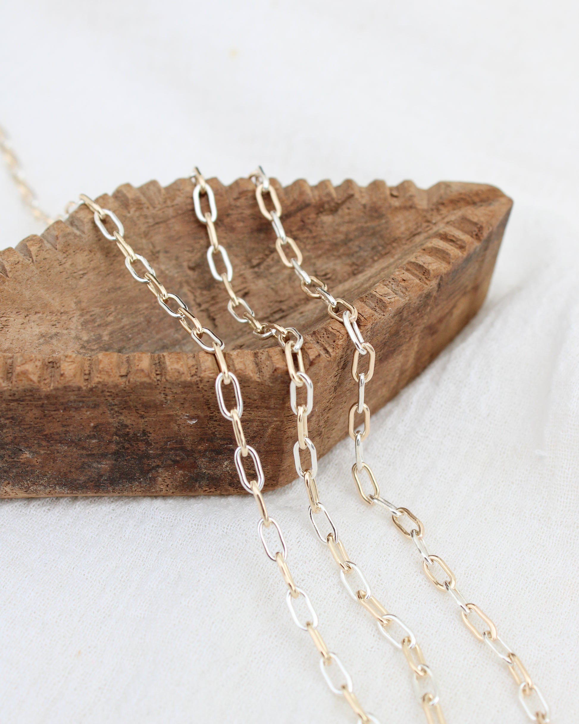 3mm Paperclip Mixed Metal Chain, M241