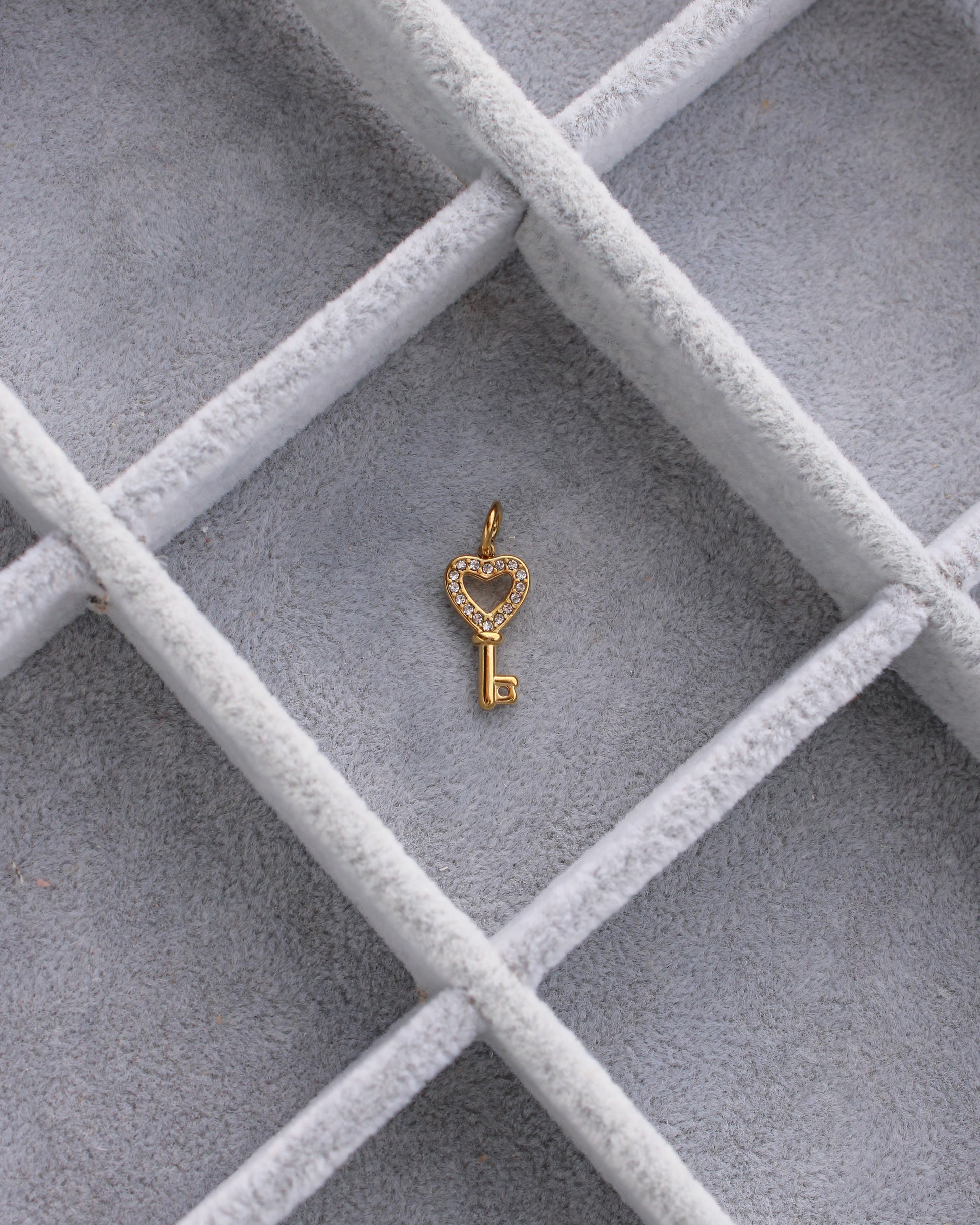17mm Heart Key w/ CZ PVD Charm, CH388