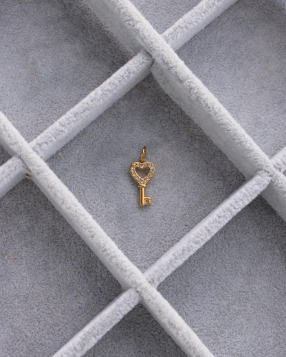 17mm Heart Key w/ CZ PVD Charm, CH388