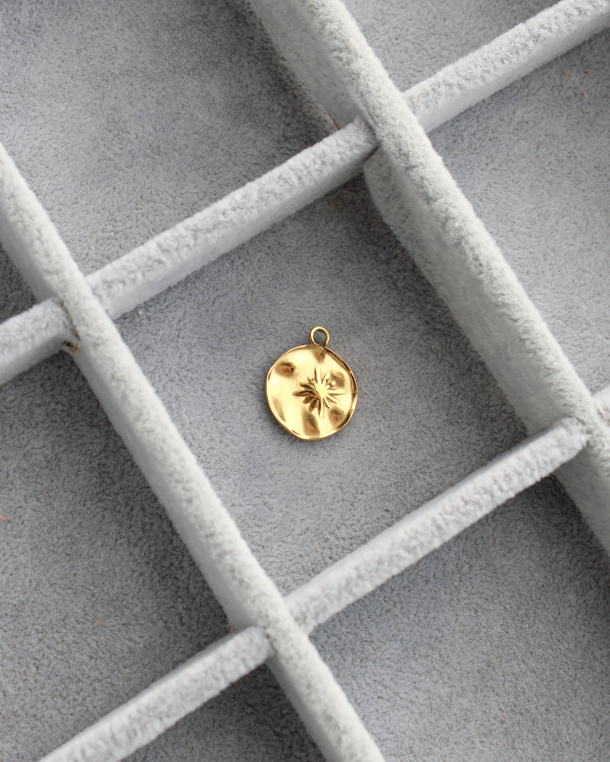 19mm Hammered Disc with Star PVD Charm, CH476