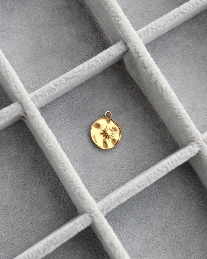 19mm Hammered Disc with Star PVD Charm, CH476