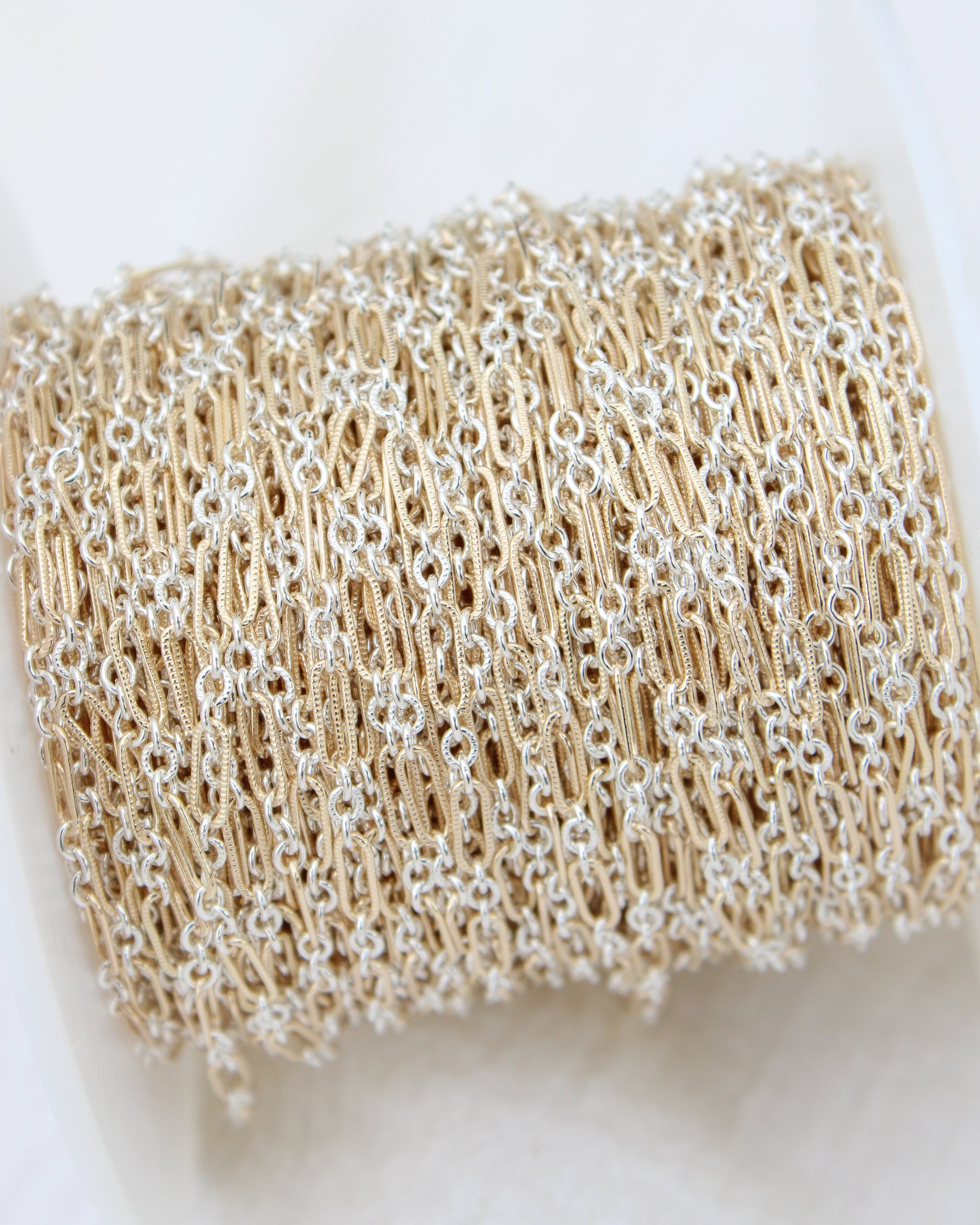 2.3mm Patterned Long and Short 1+3 Mixed Metal Chain, M243