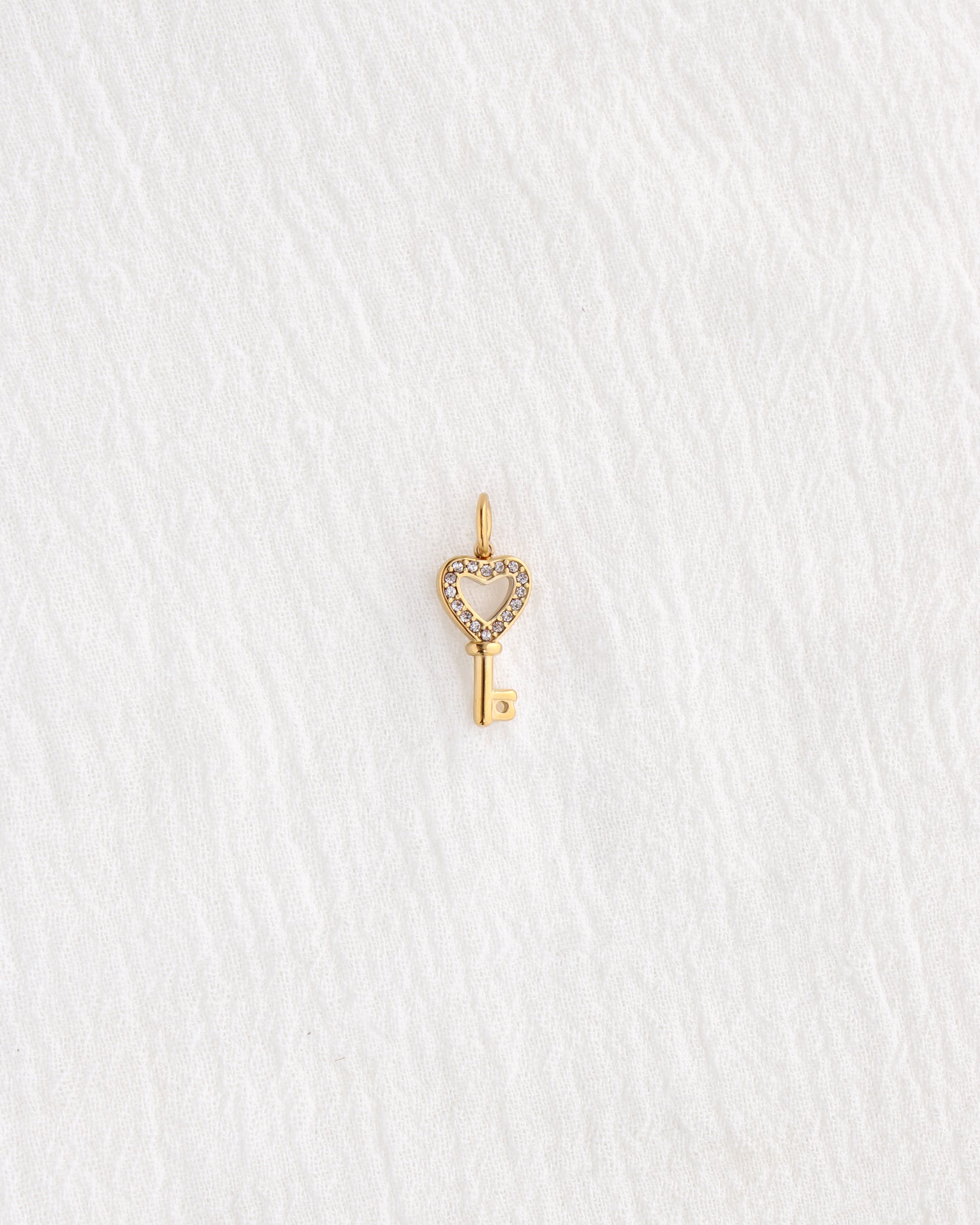 17mm Heart Key w/ CZ PVD Charm, CH388