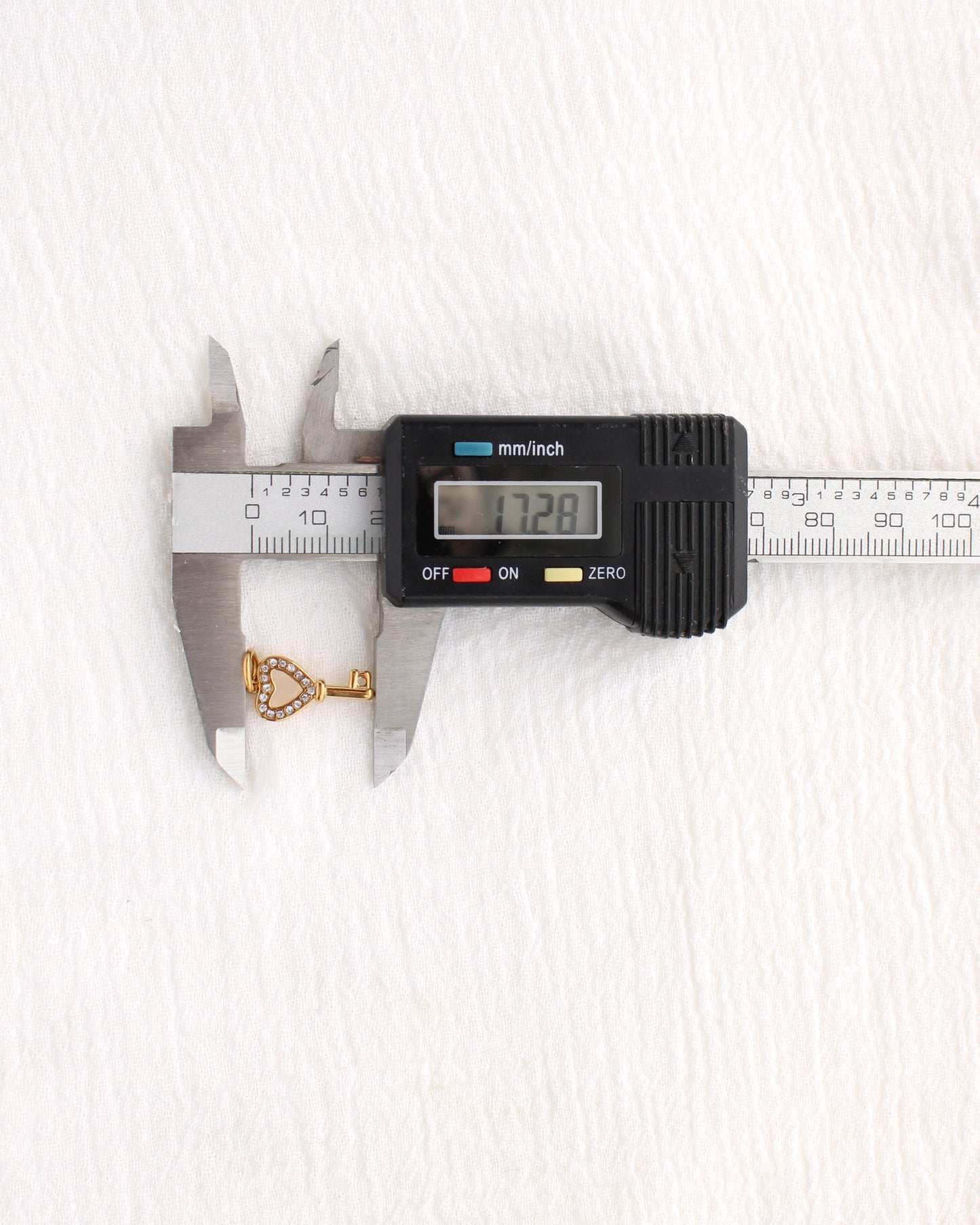 17mm Heart Key w/ CZ PVD Charm, CH388