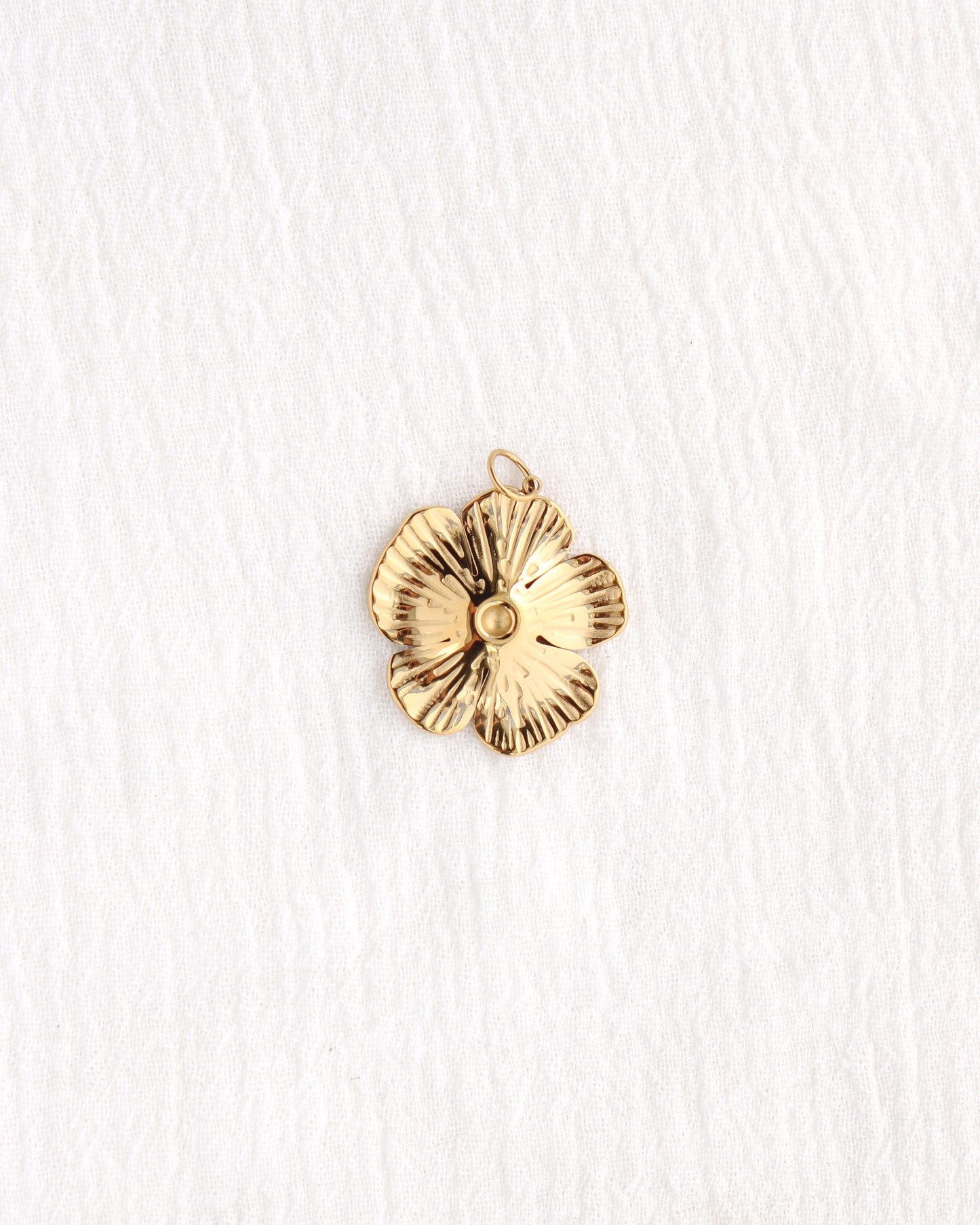 27mm Large Flower PVD Charm, CH406