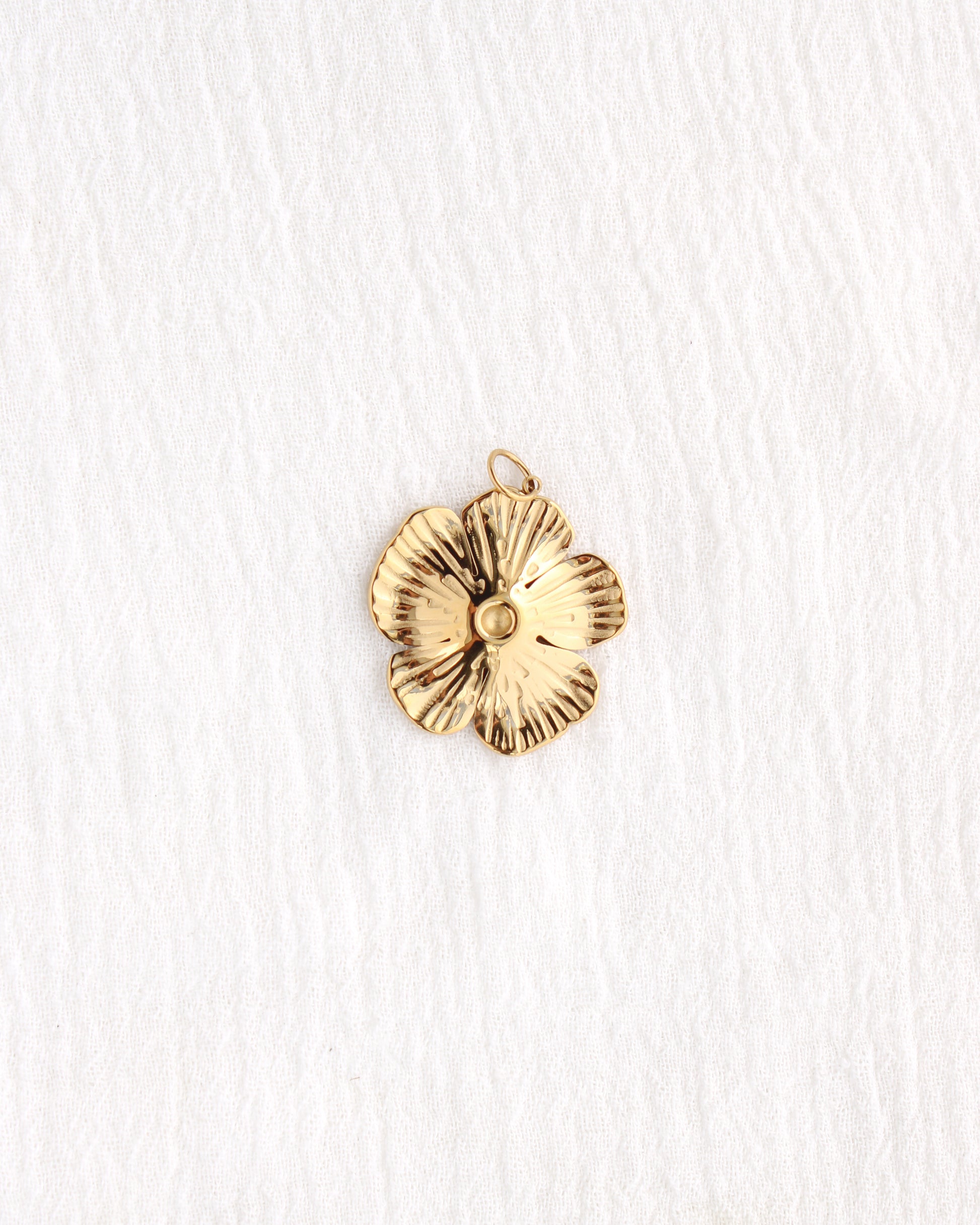 27mm Large Flower PVD Charm, CH406