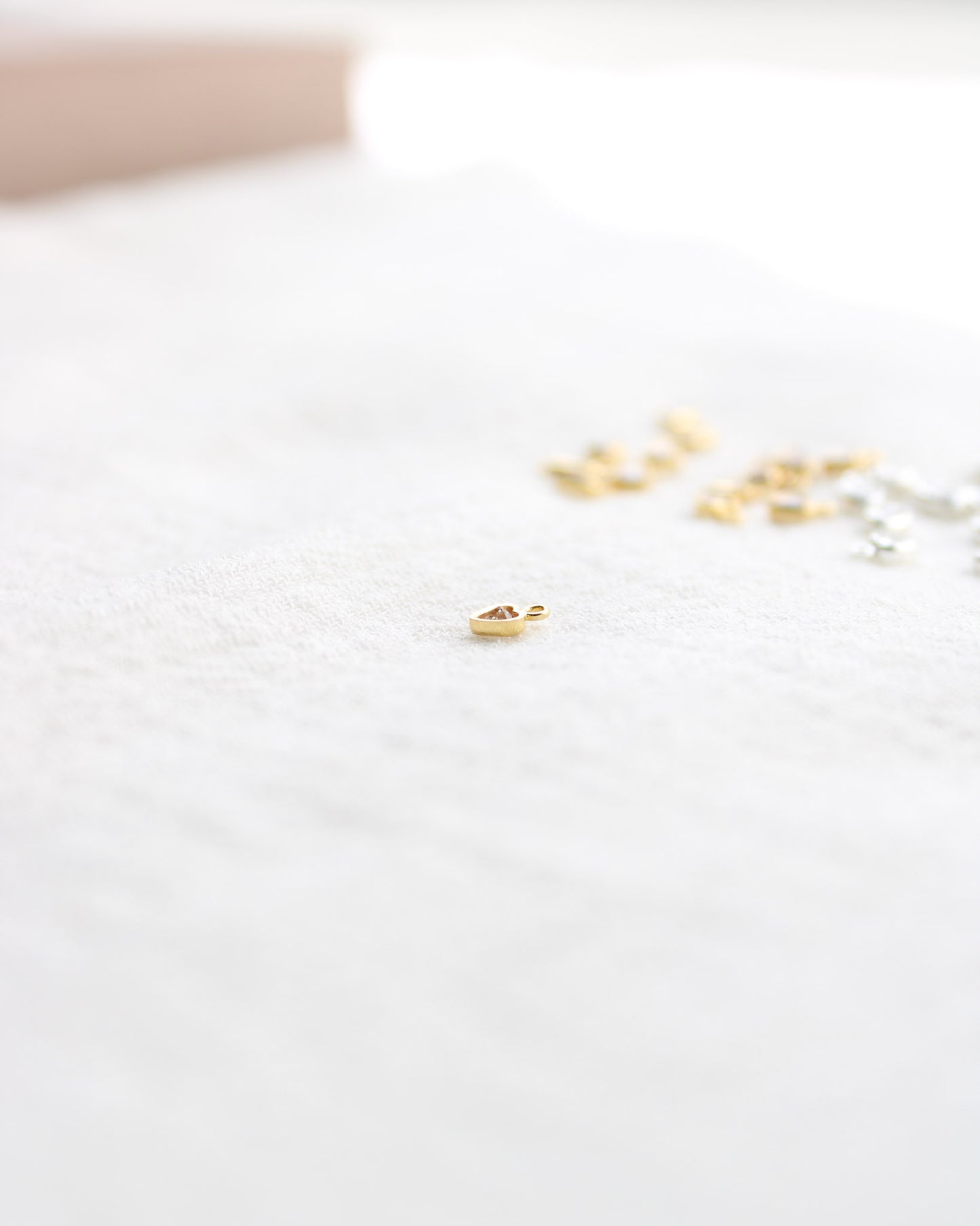 3mm Heart Bezel Charm, CH271