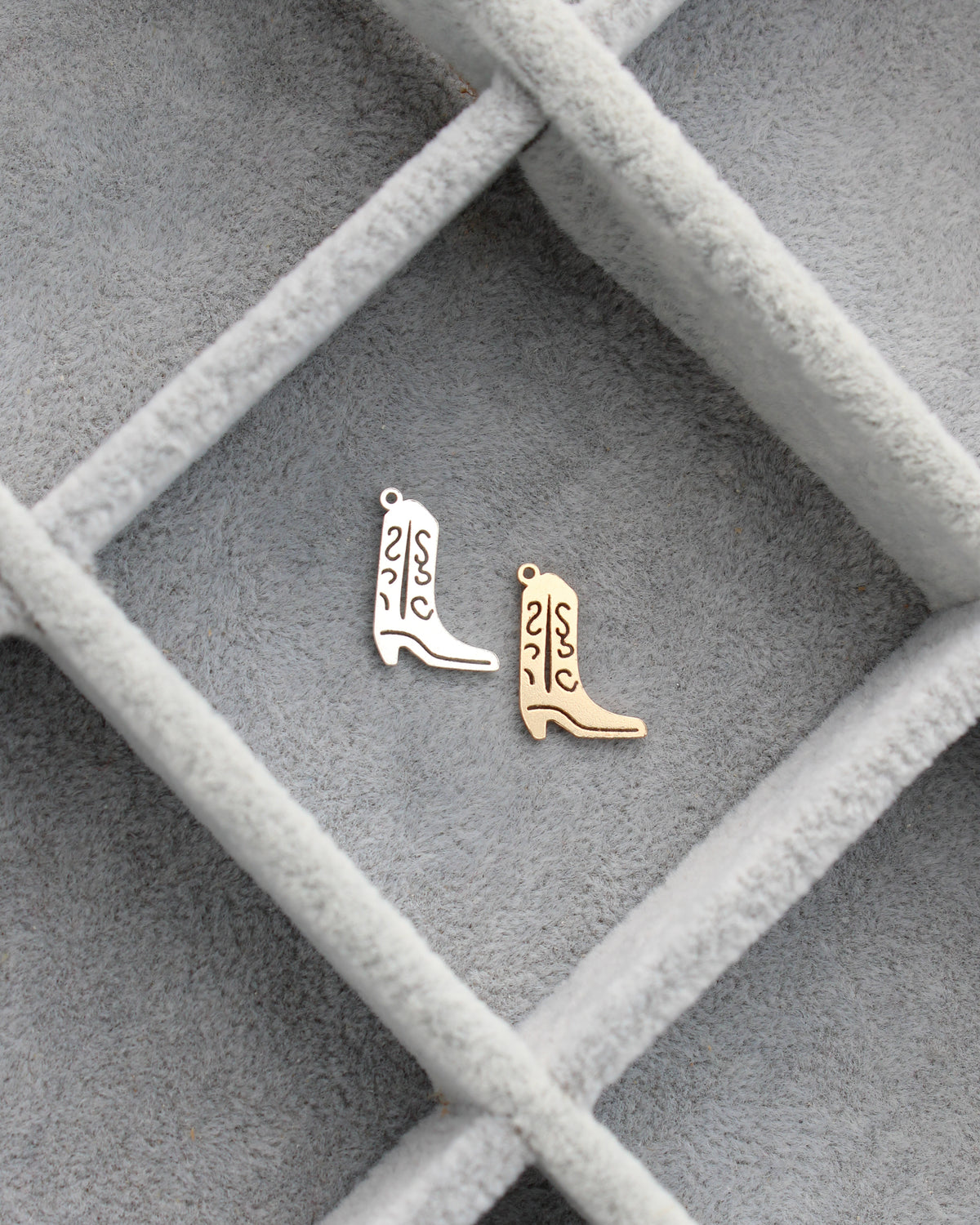 15mm Cowboy Boot Charm, CH302