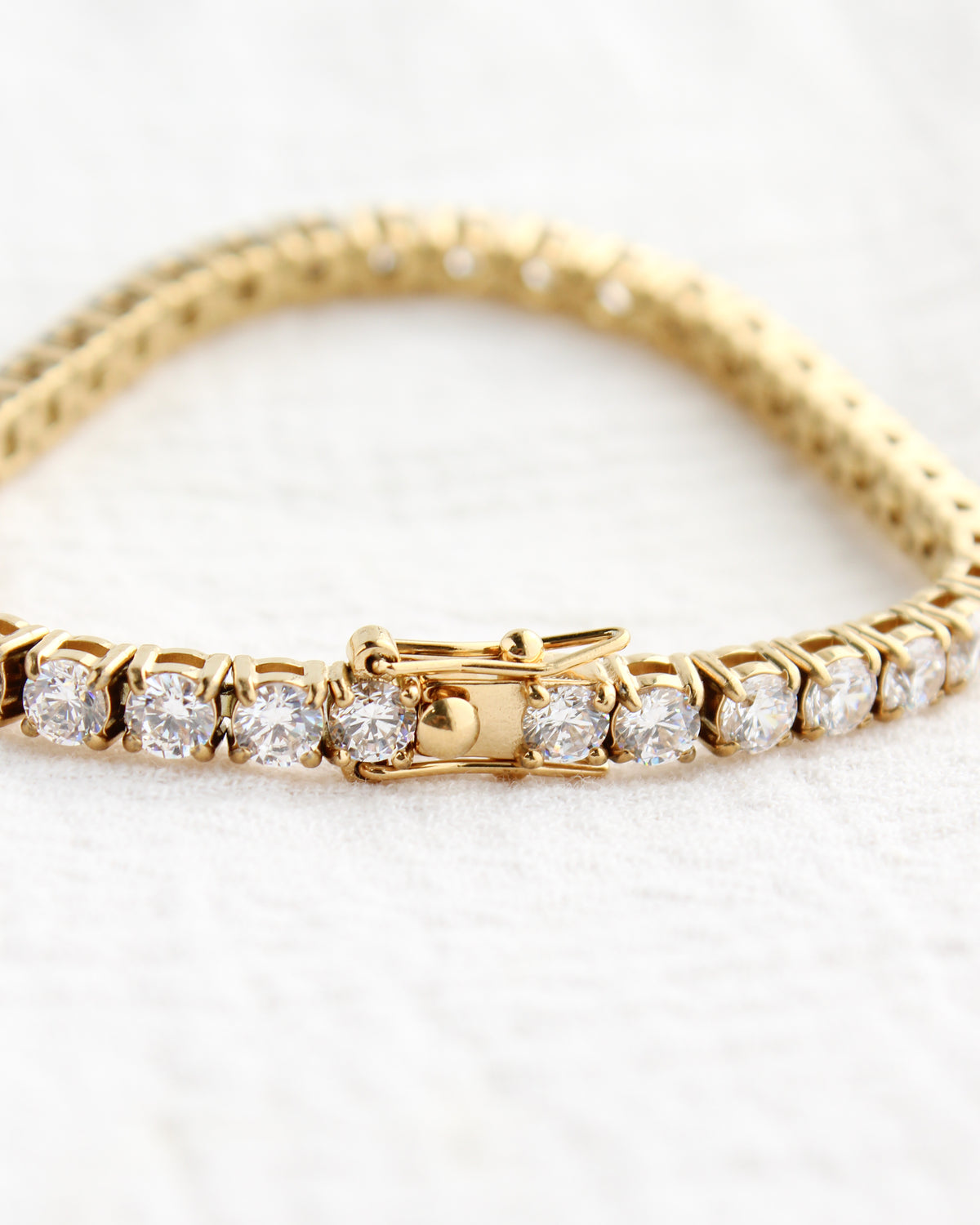 6.5" Tennis Bracelet , BR76