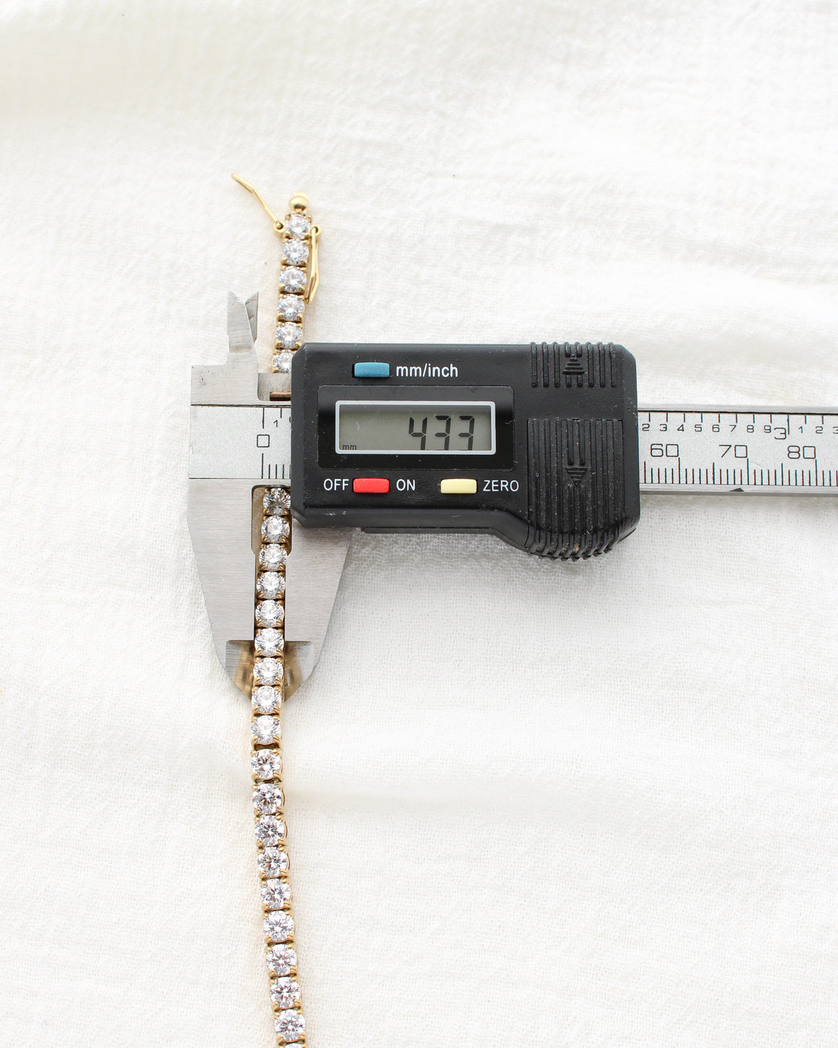 6.5" Tennis Bracelet , BR76