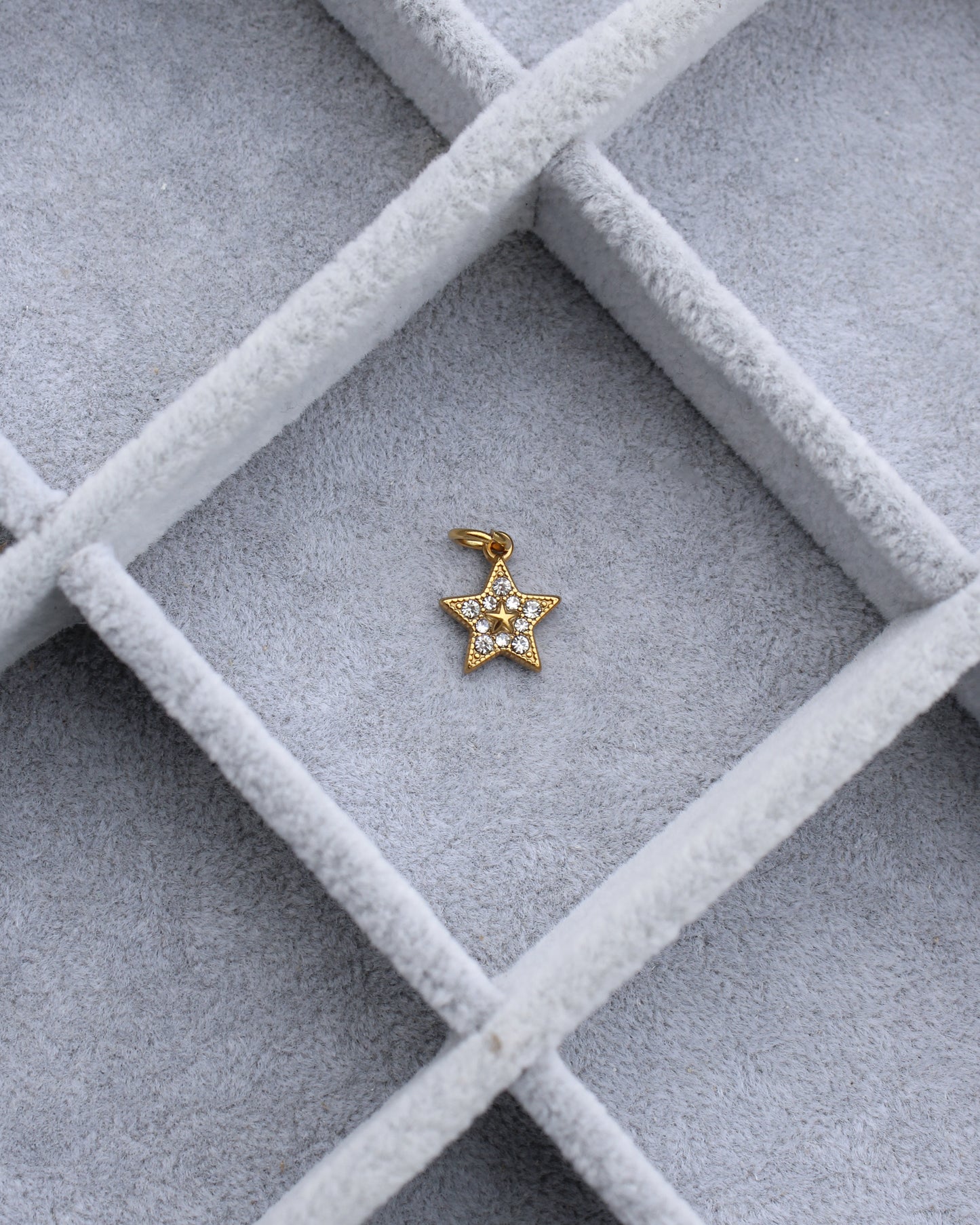 14mm Star w/ Multi Zircon PVD Charm, CH396