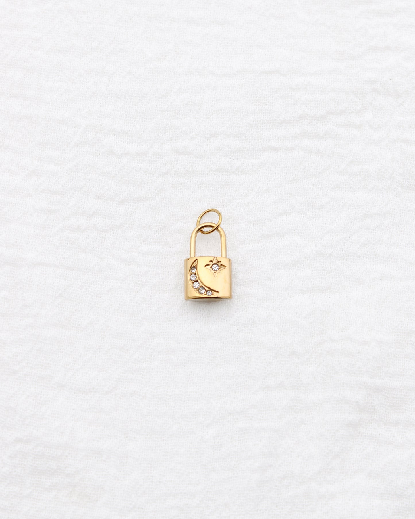 16mm Lock w/ Moon & Stars PVD Charm, CH393