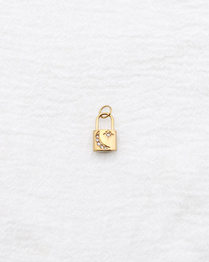 16mm Lock w/ Moon & Stars PVD Charm, CH393