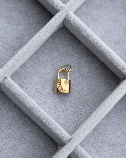 16mm Lock w/ Moon & Stars PVD Charm, CH393