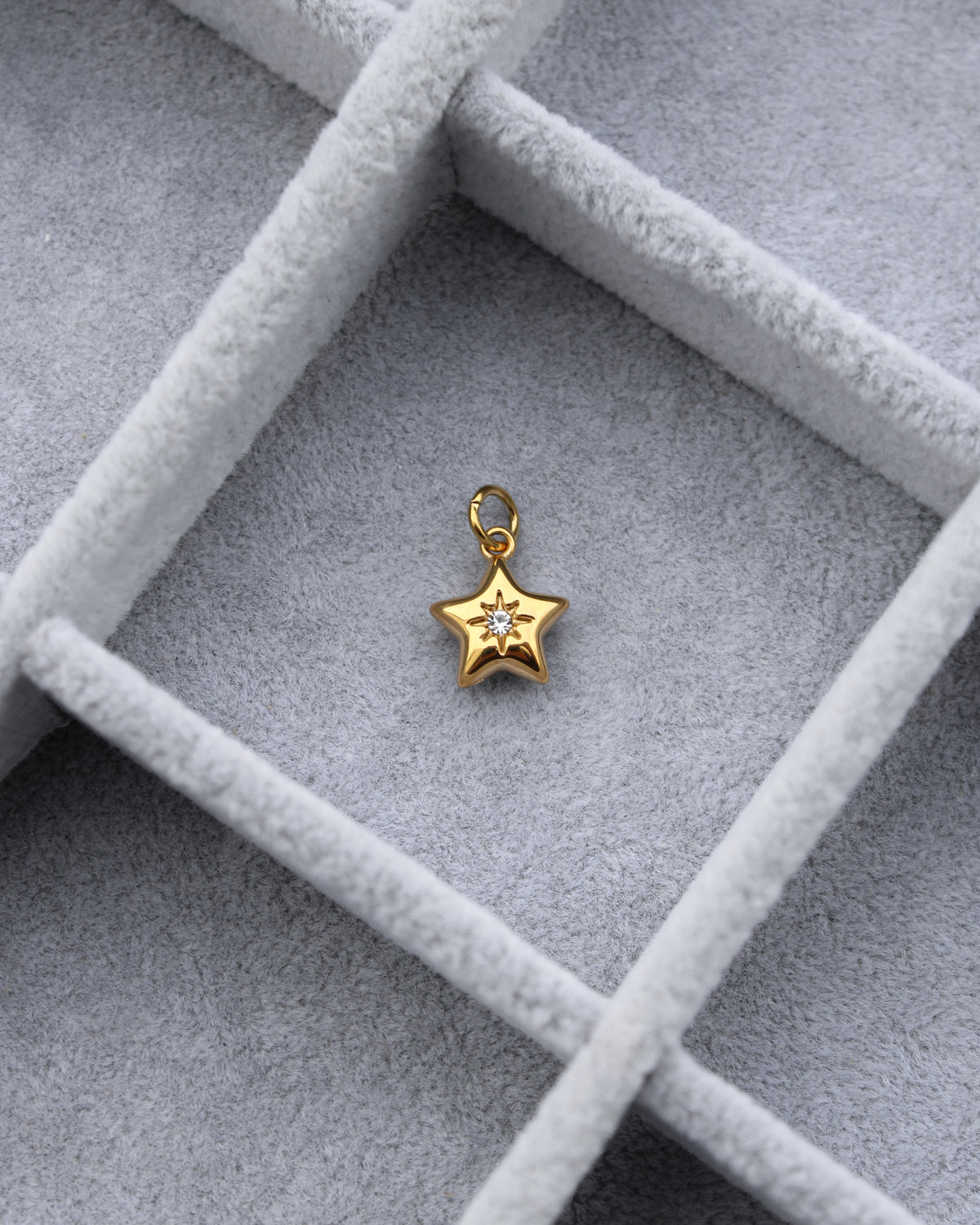 14mm Star w/ Zircon PVD Charm, CH394
