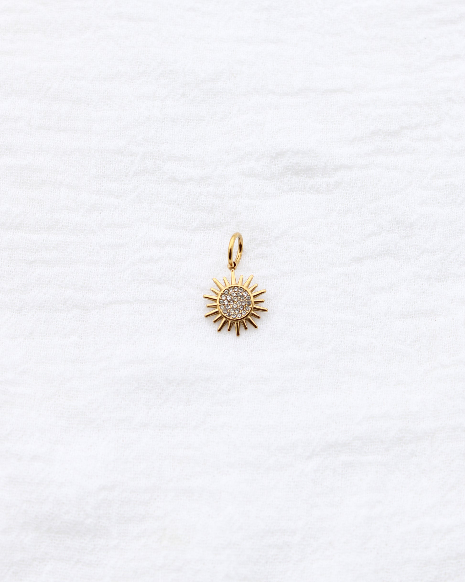 14mm Sun w/ Zircon PVD Charm, CH389