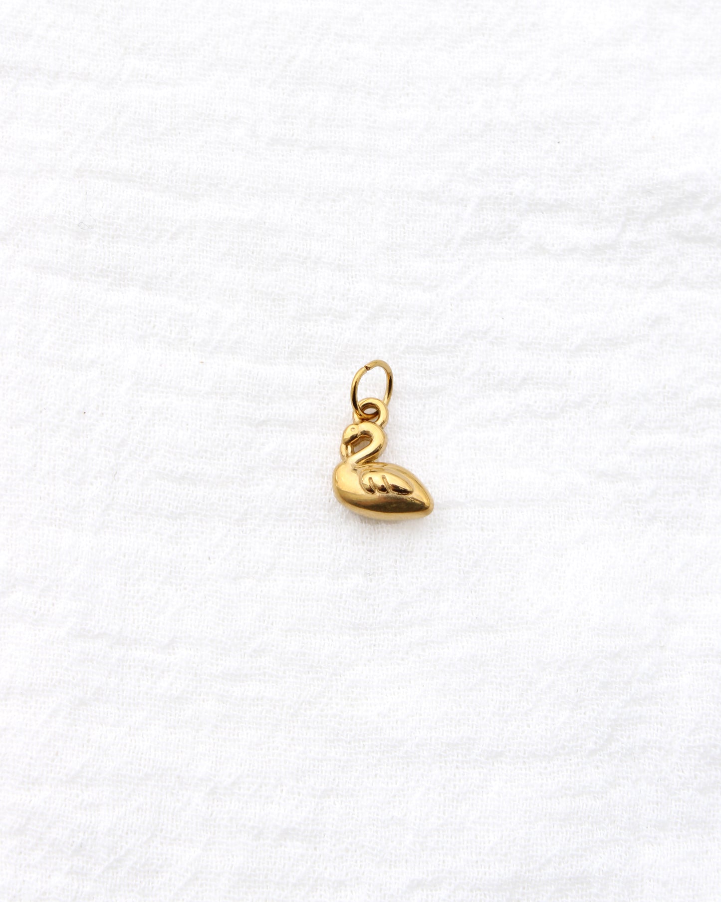 12mm Swan PVD Charm, CH390