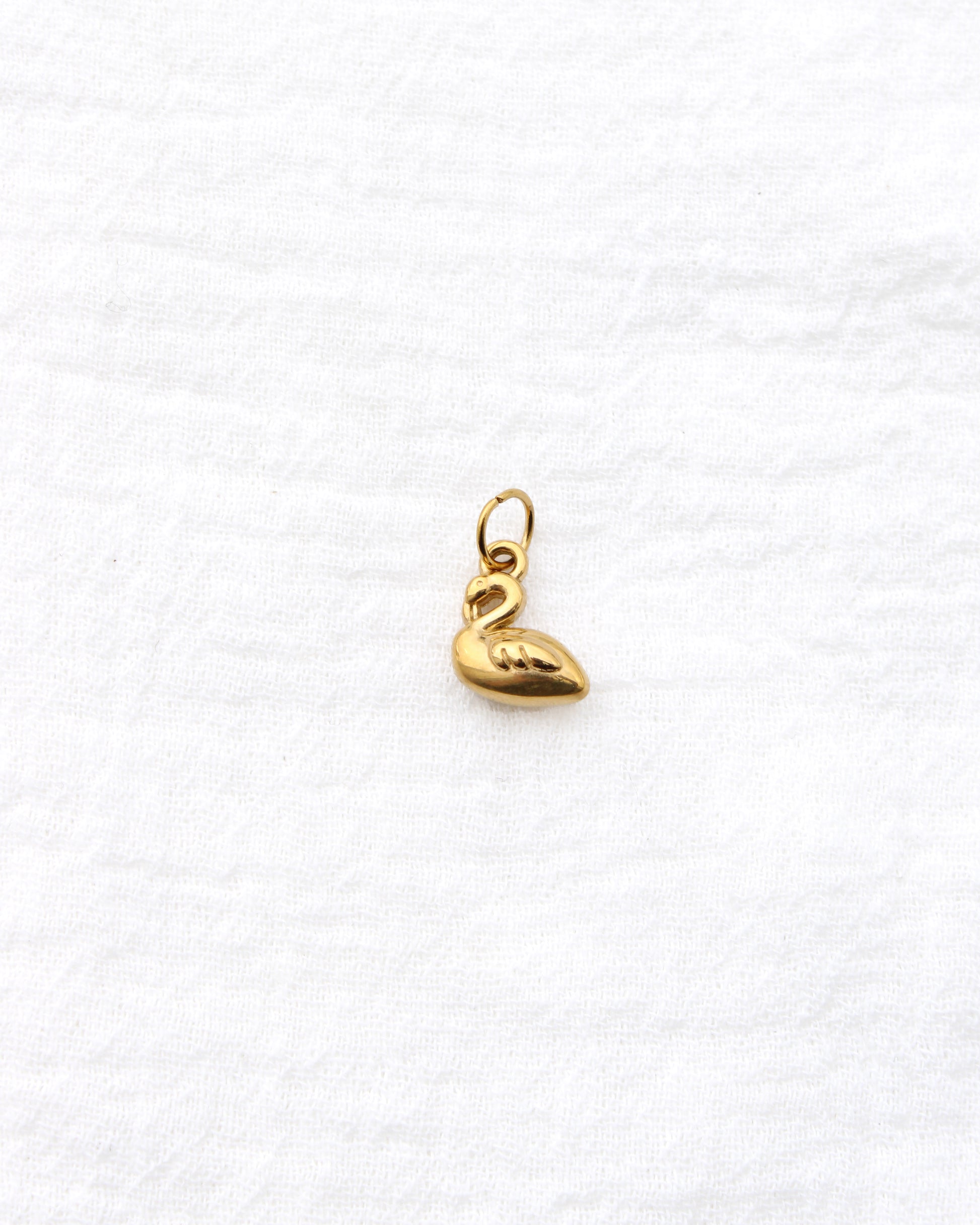 12mm Swan PVD Charm, CH390