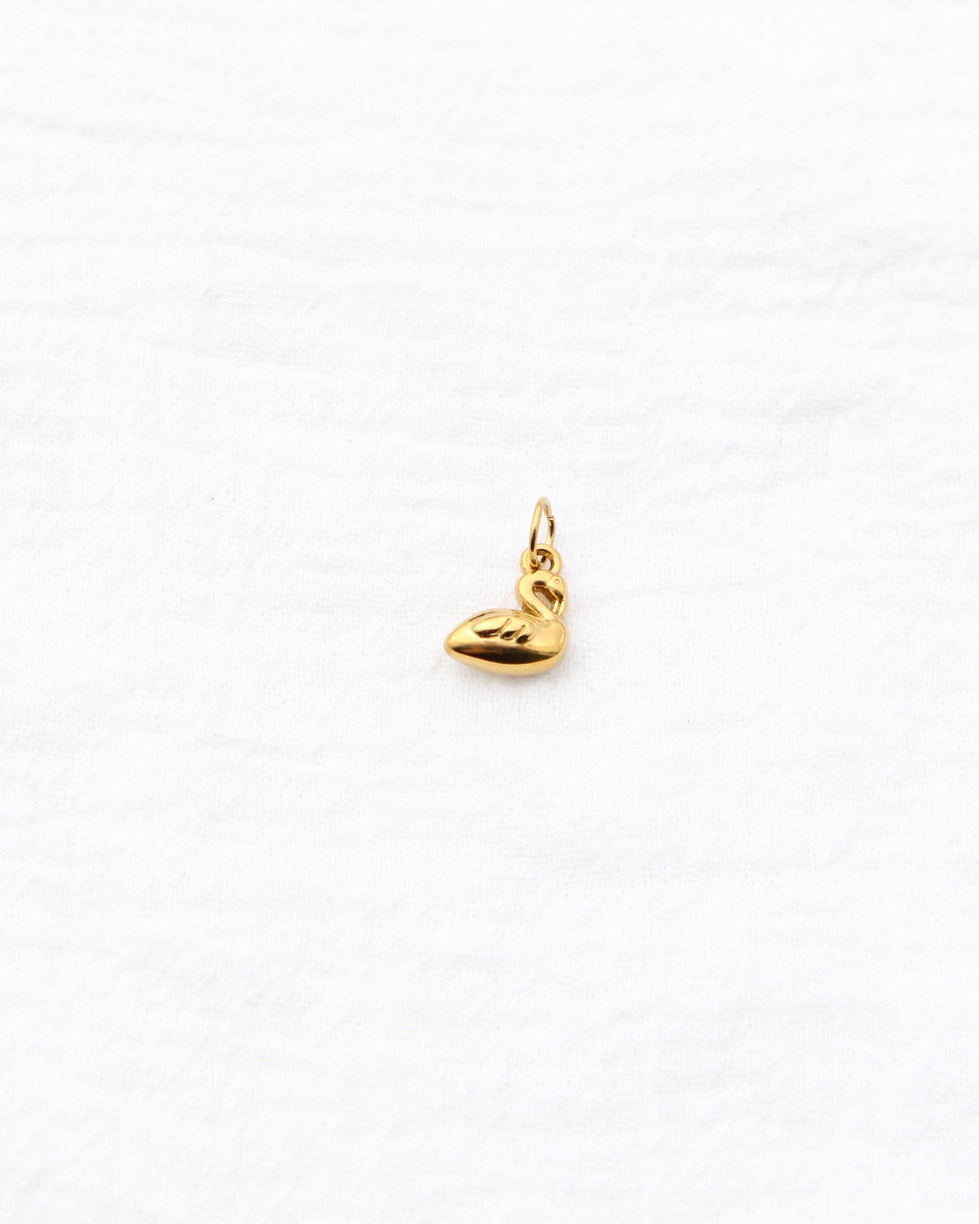 12mm Swan PVD Charm, CH390