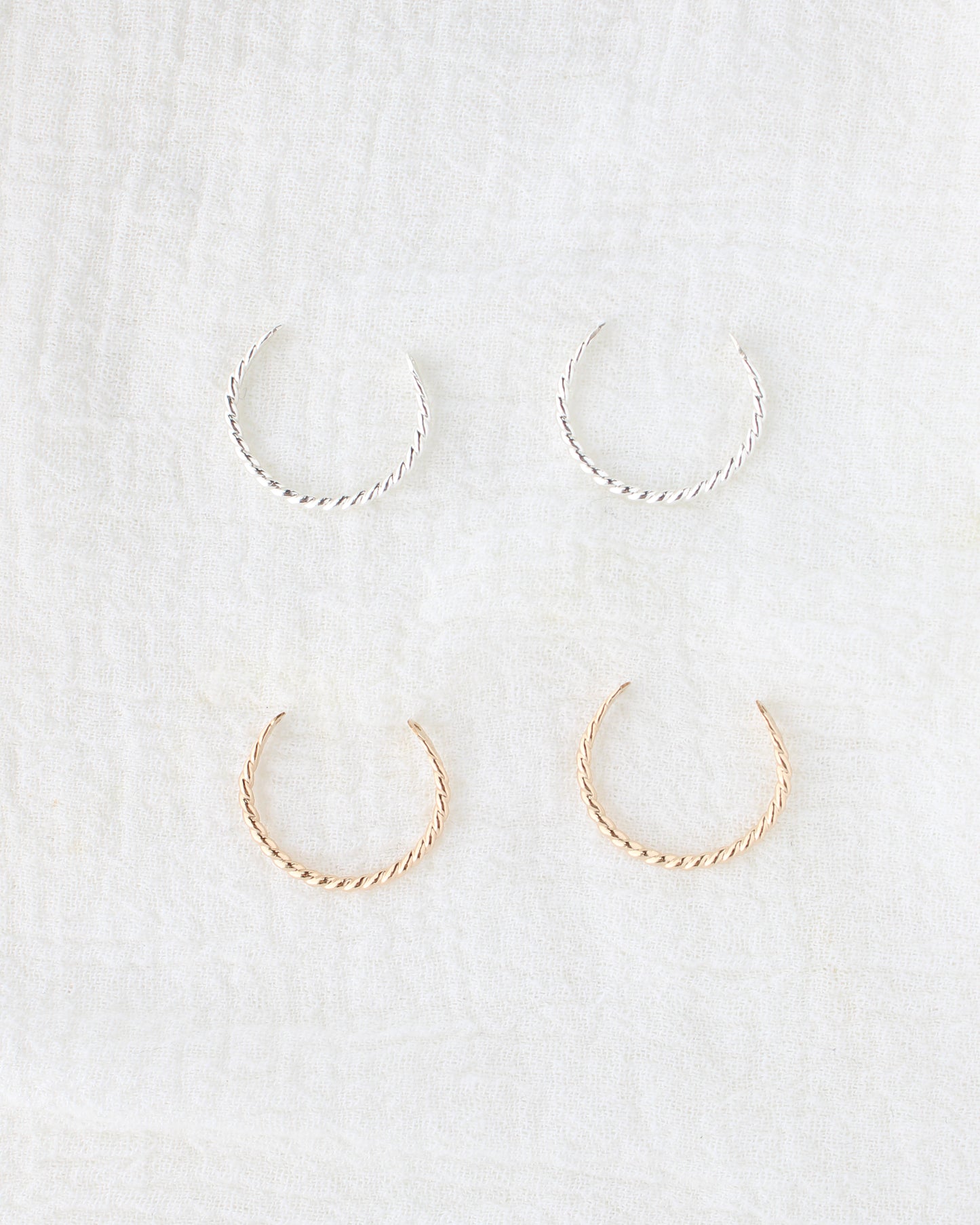 1.3mm Twisted Cuff Ring, R72
