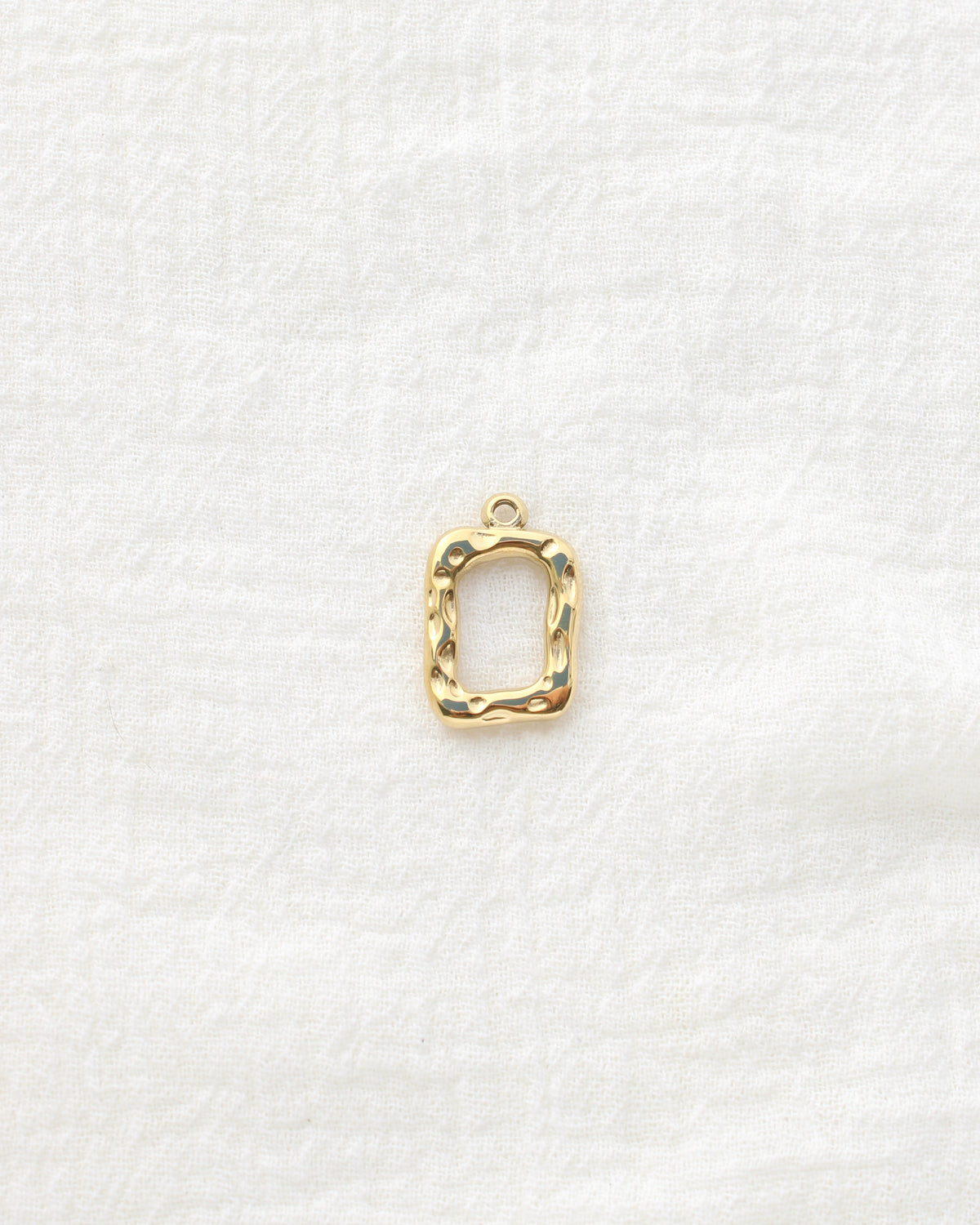 21mm Hammered Open Rectangle PVD Charm, CH503