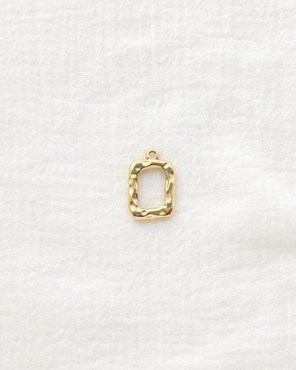 21mm Hammered Open Rectangle PVD Charm, CH503