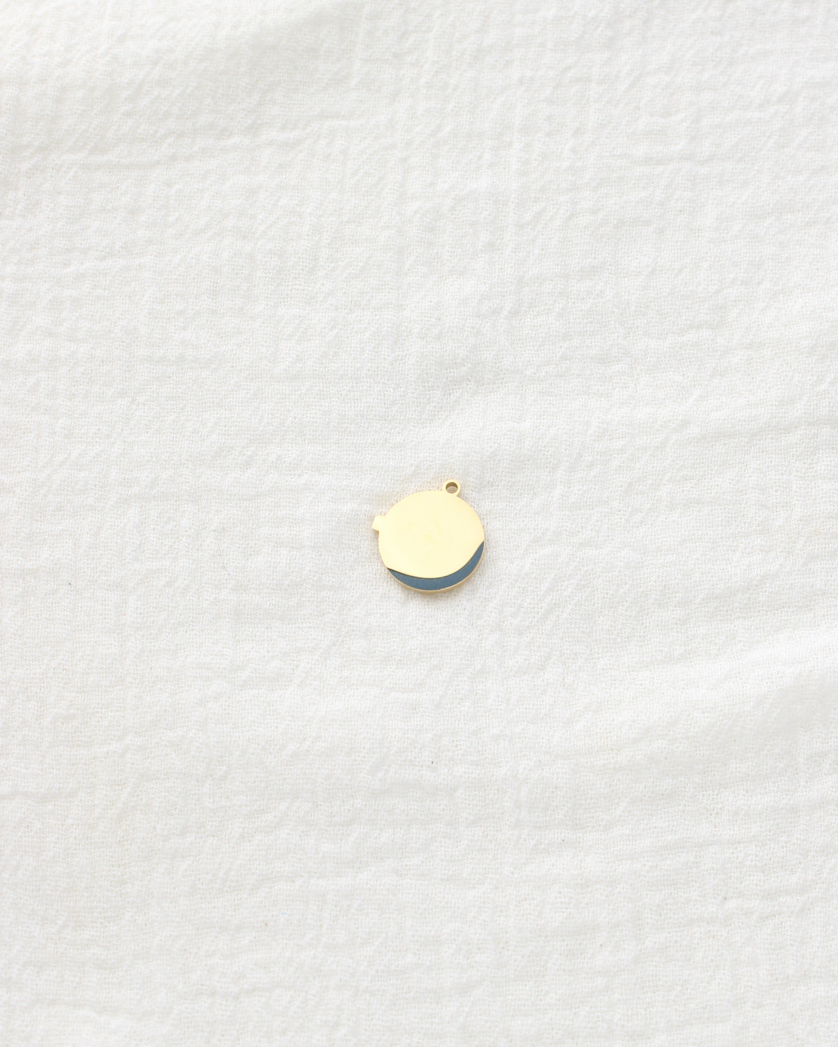 16mm Clock PVD Charm, CH502