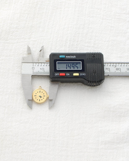 16mm Clock PVD Charm, CH502