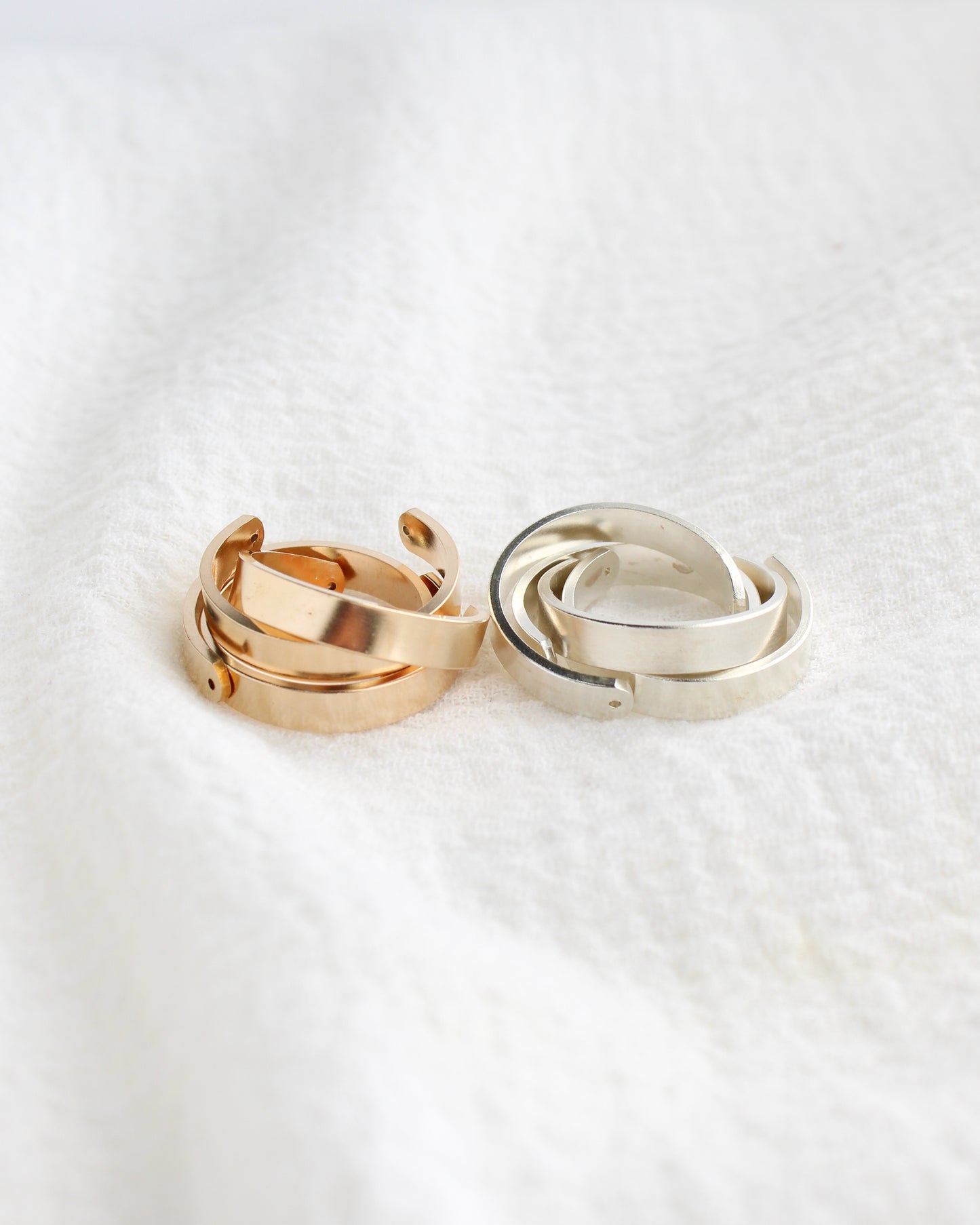 4mm Flat Cuff Ring, R71