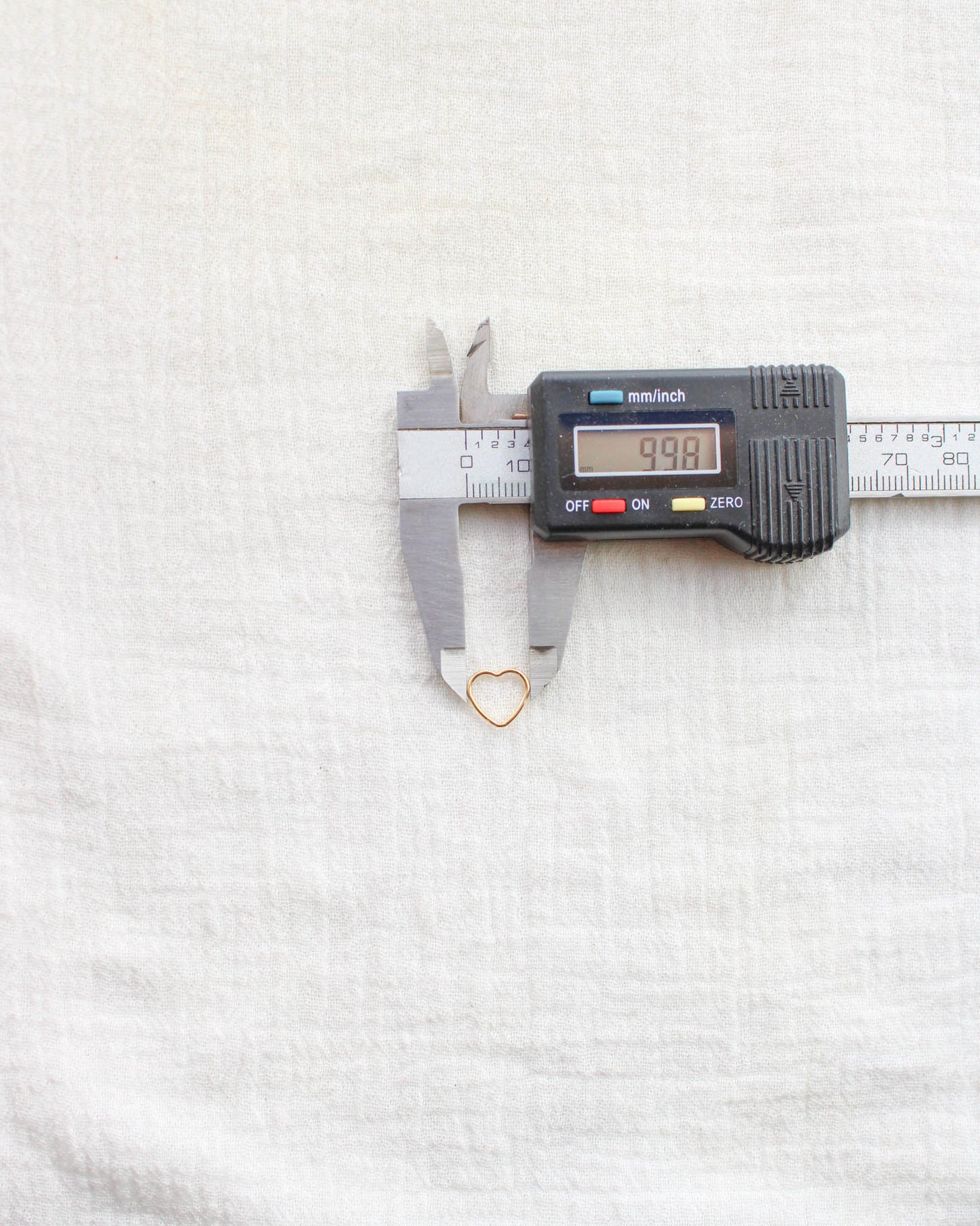 10mm Heart Connector, CN11