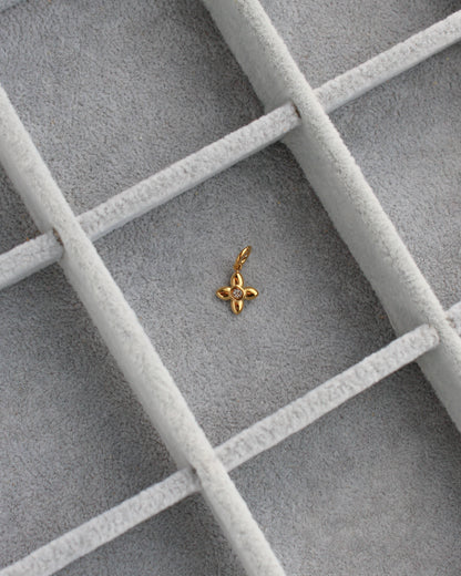 7mm Small Flower PVD Charm, CH410