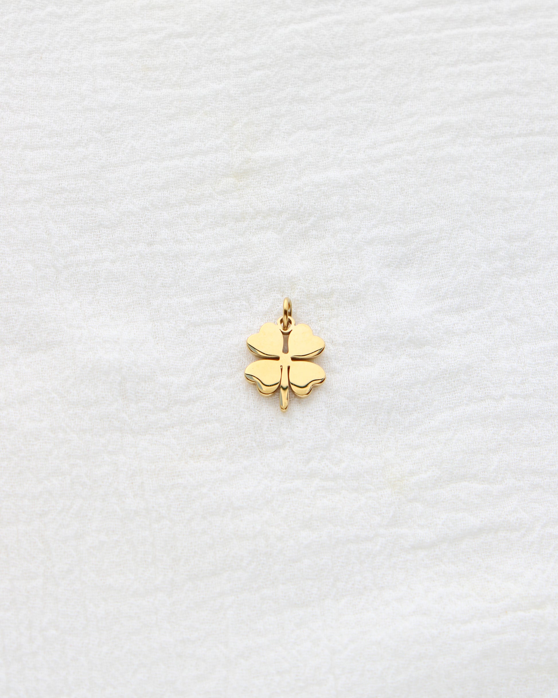 14mm Clover PVD Charm, CH405