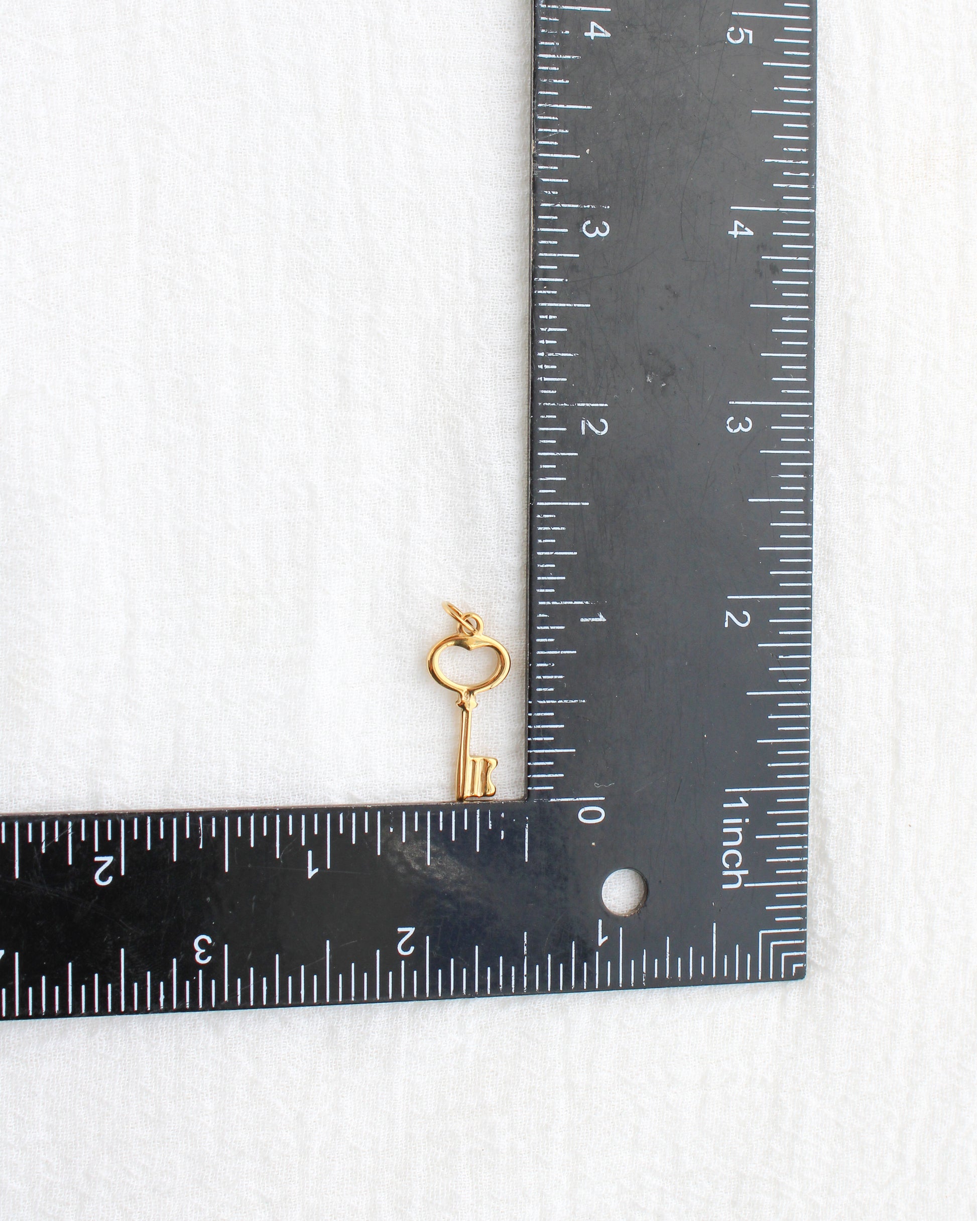 20mm Key PVD Charm, CH411