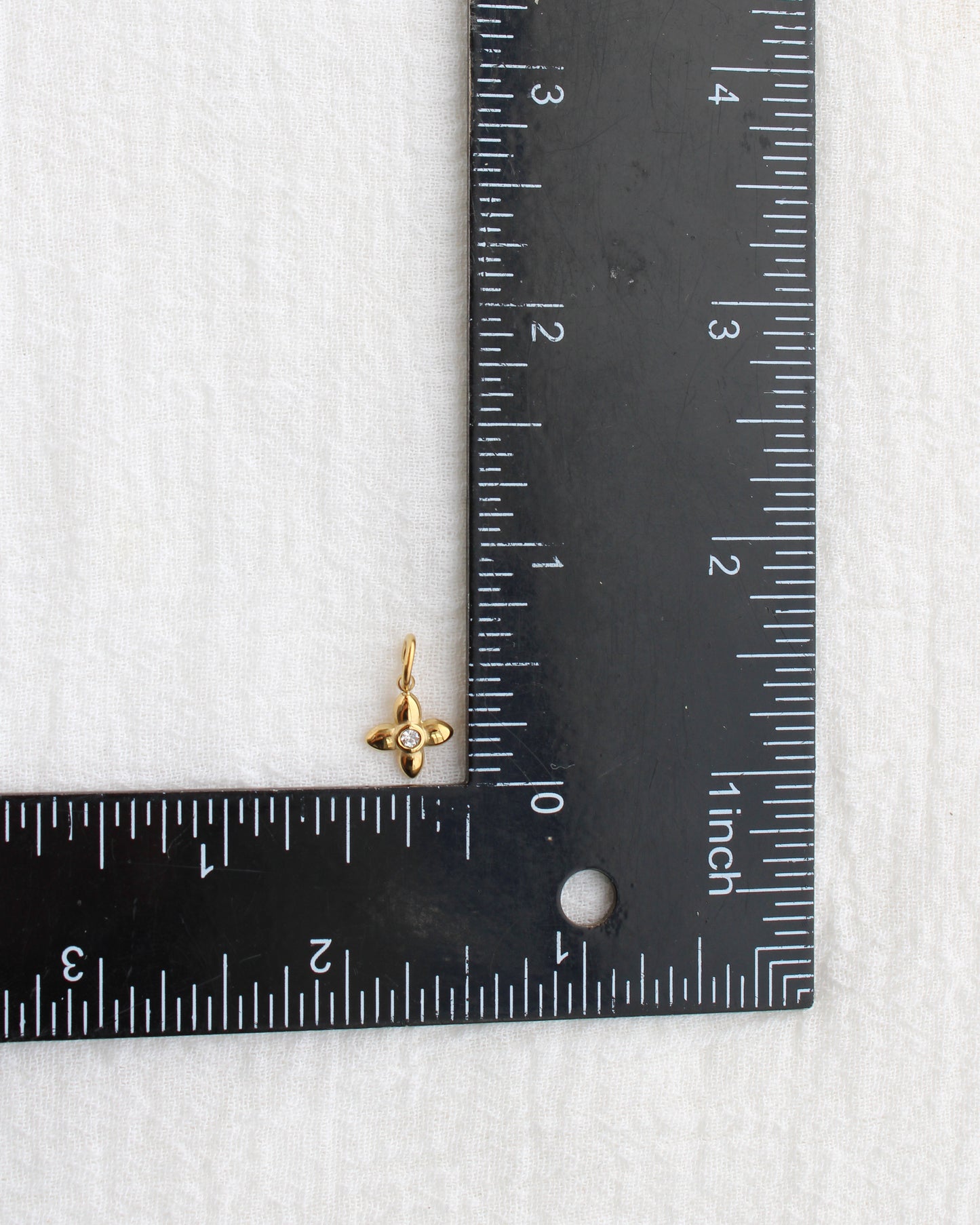 7mm Small Flower PVD Charm, CH410