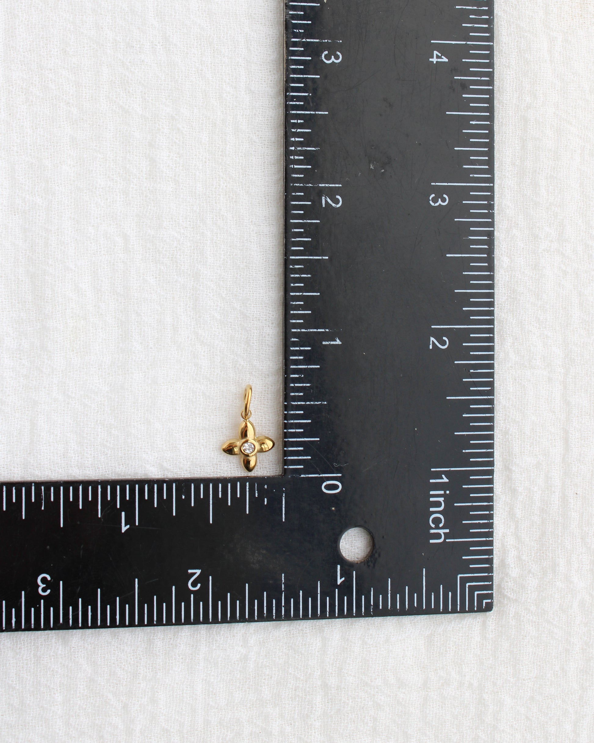 7mm Small Flower PVD Charm, CH410