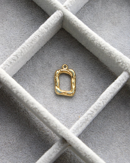 21mm Hammered Open Rectangle PVD Charm, CH503