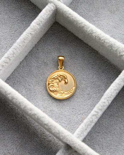 21mm Wave Disc PVD Charm, CH506