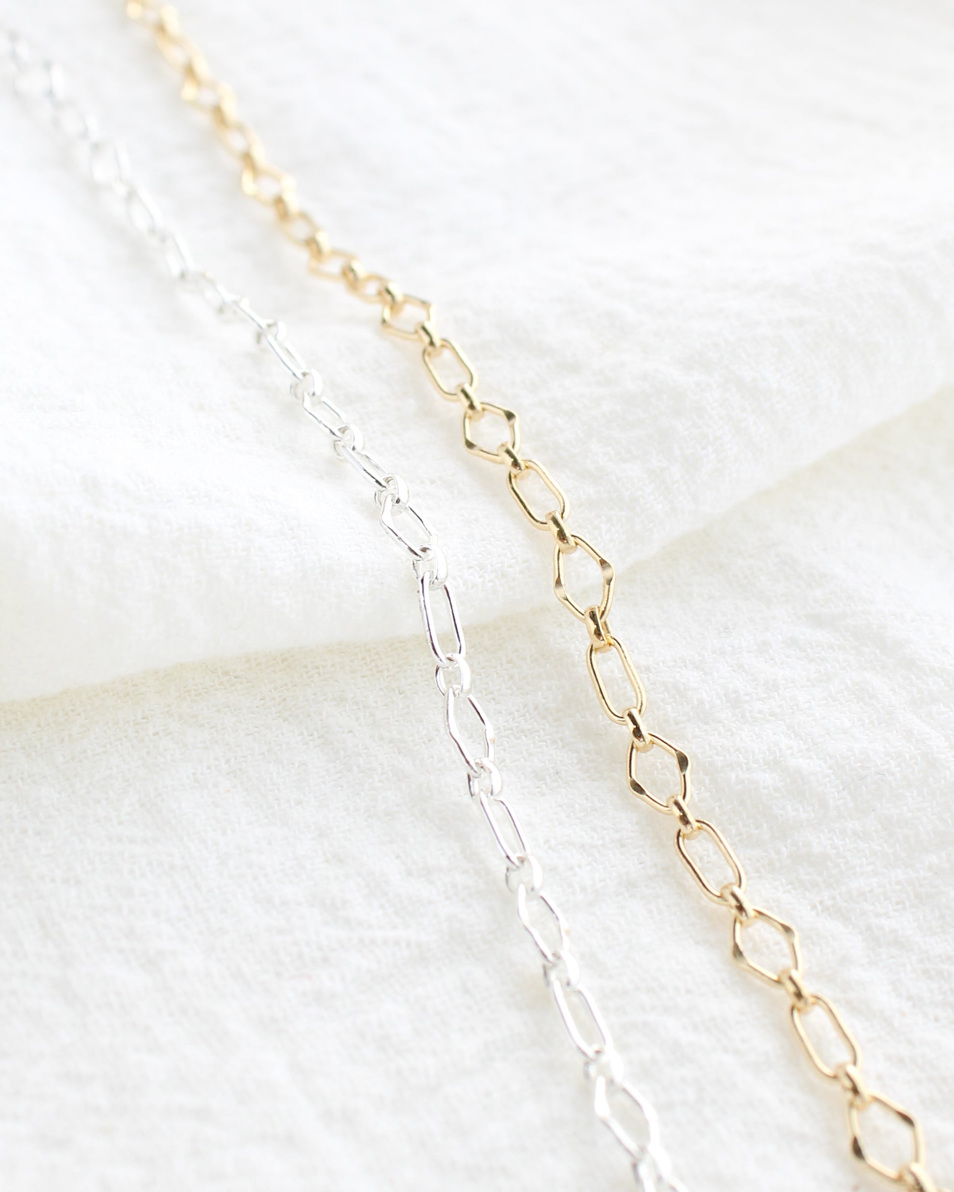 3.3mm Alternate Dapped Diamond and Oval Link Chain 1+1, S274, G274