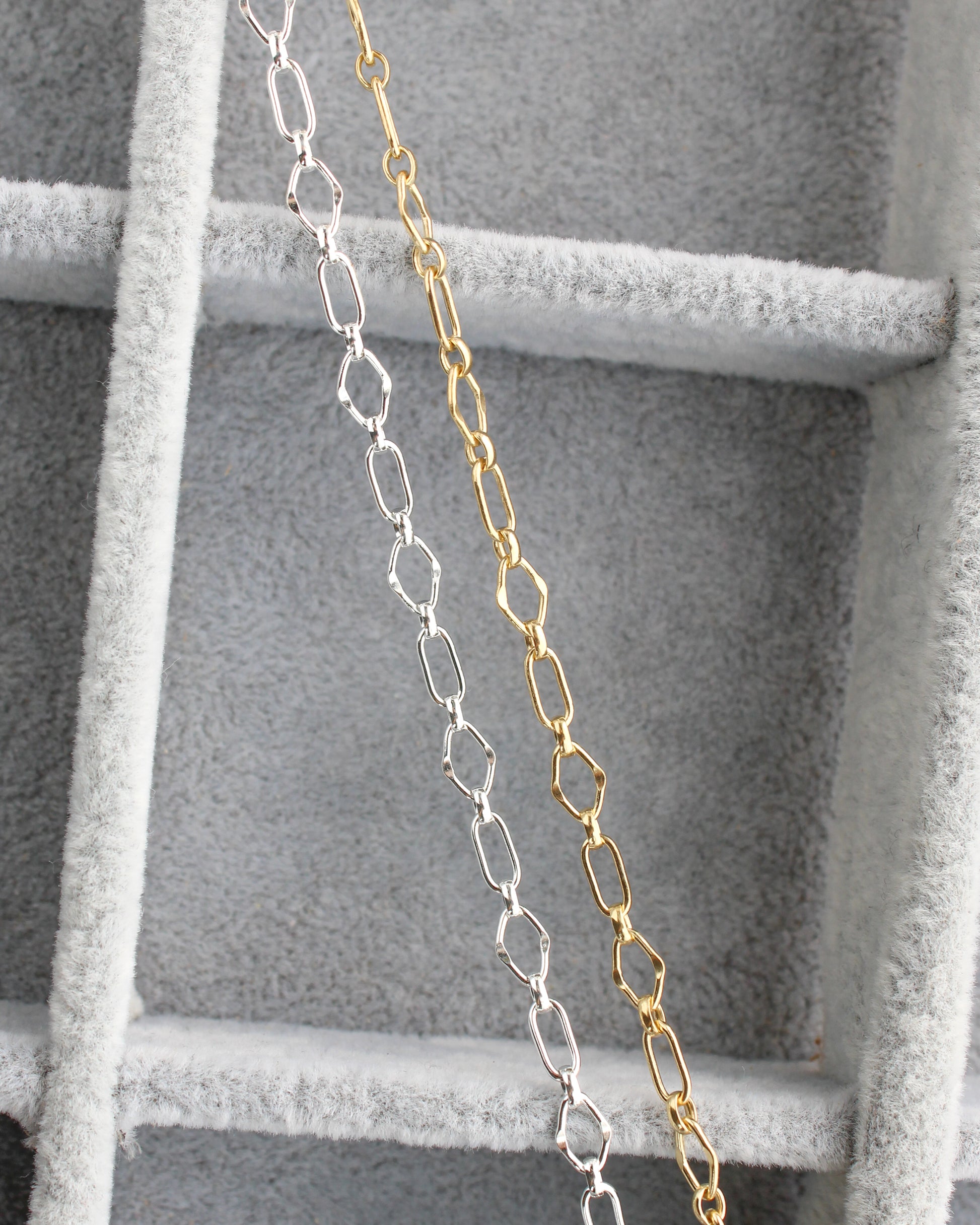 3.3mm Alternate Dapped Diamond and Oval Link Chain 1+1, S274, G274