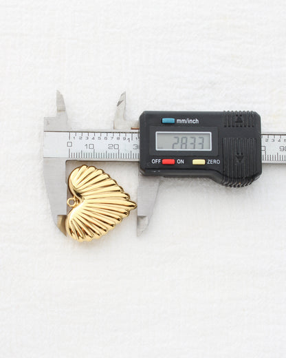 28mm Large Lined Heart PVD Charm, CH453