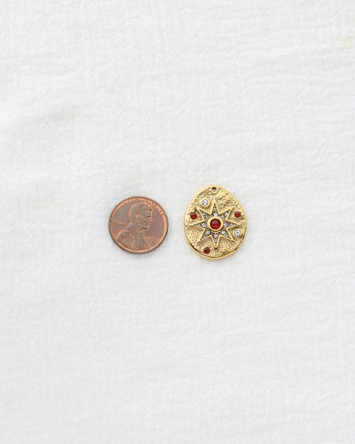 25mm Star w/ Red & White CZ PVD Charm, CH450