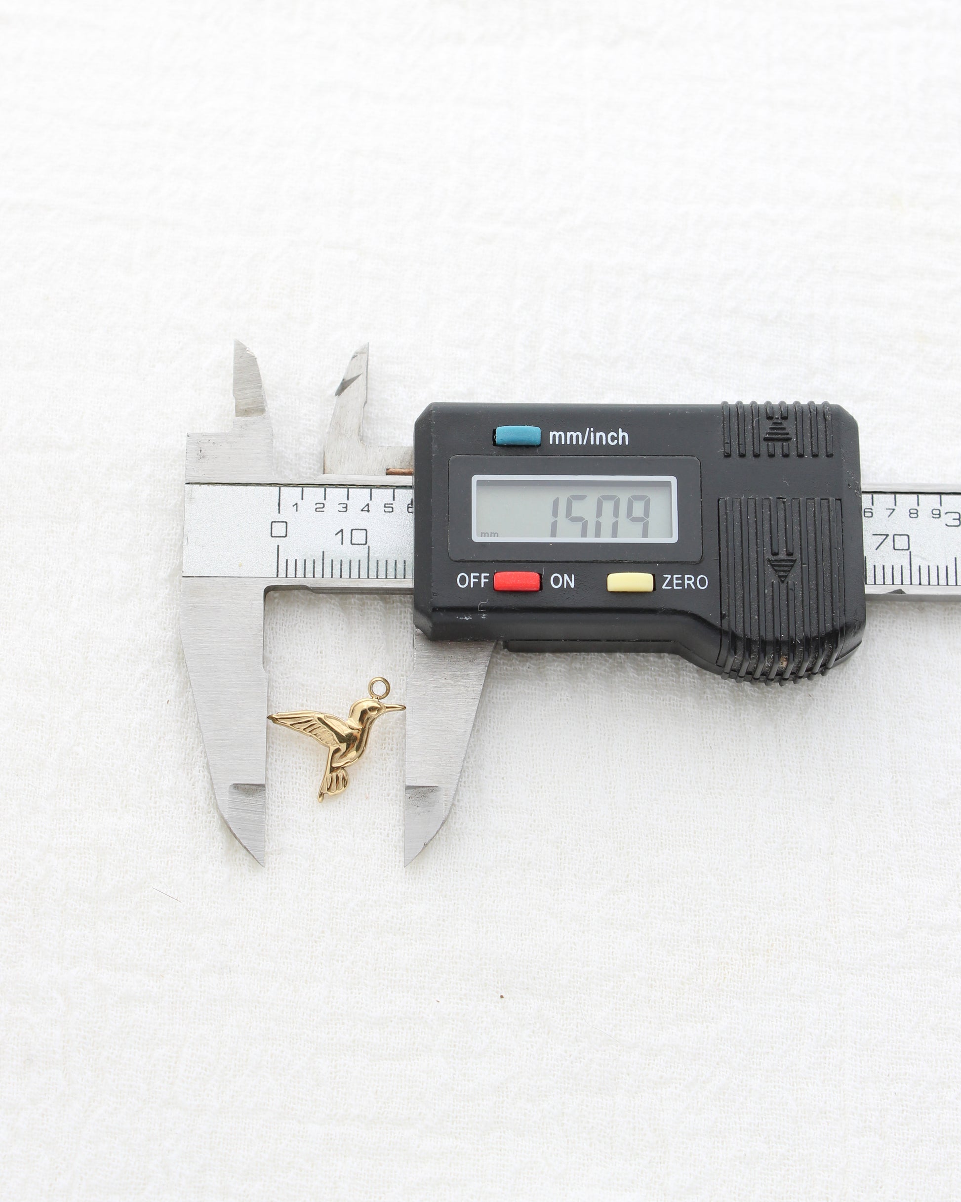 15mm Hummingbird PVD Charm, CH445