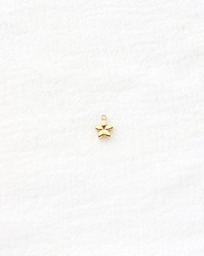 10mm Mini Flower PVD Charm, CH446