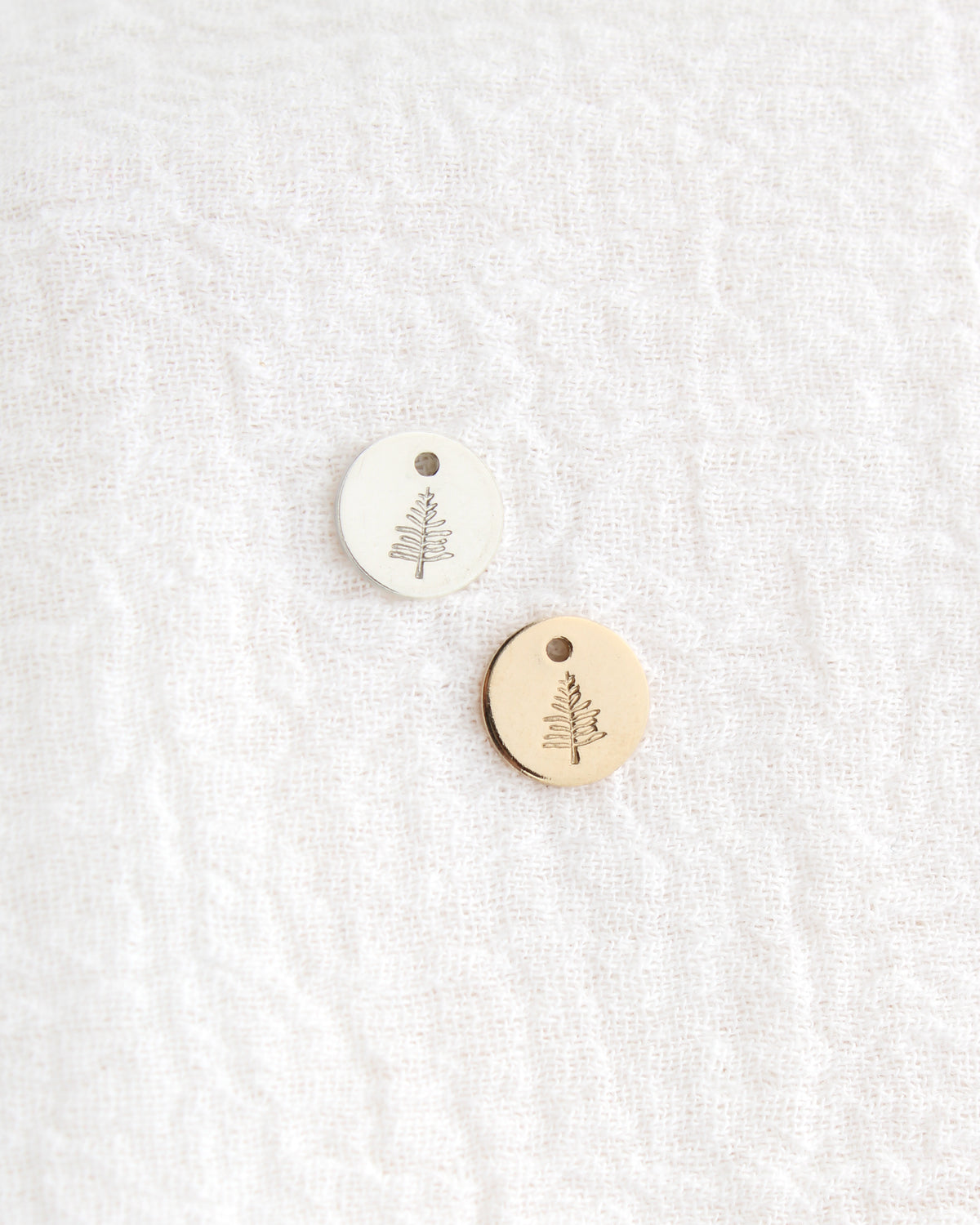 10mm Pine Tree Charm, CH303